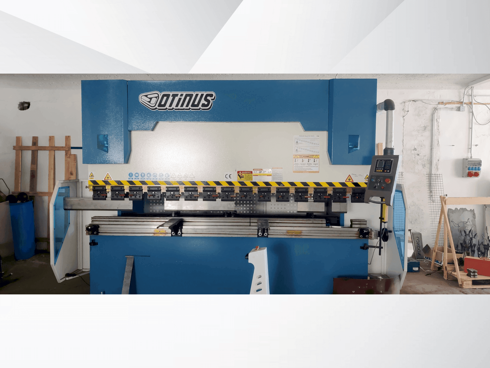 Prikaz stroja OTINUS 2312N sprijeda