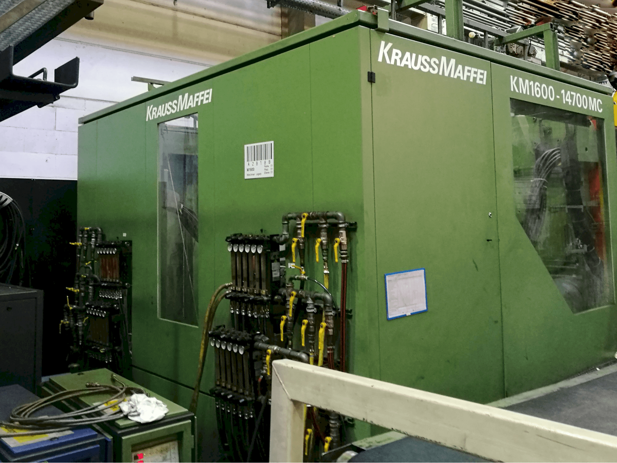 Prikaz stroja Krauss Maffei KM 1600-14700 MC slijeva