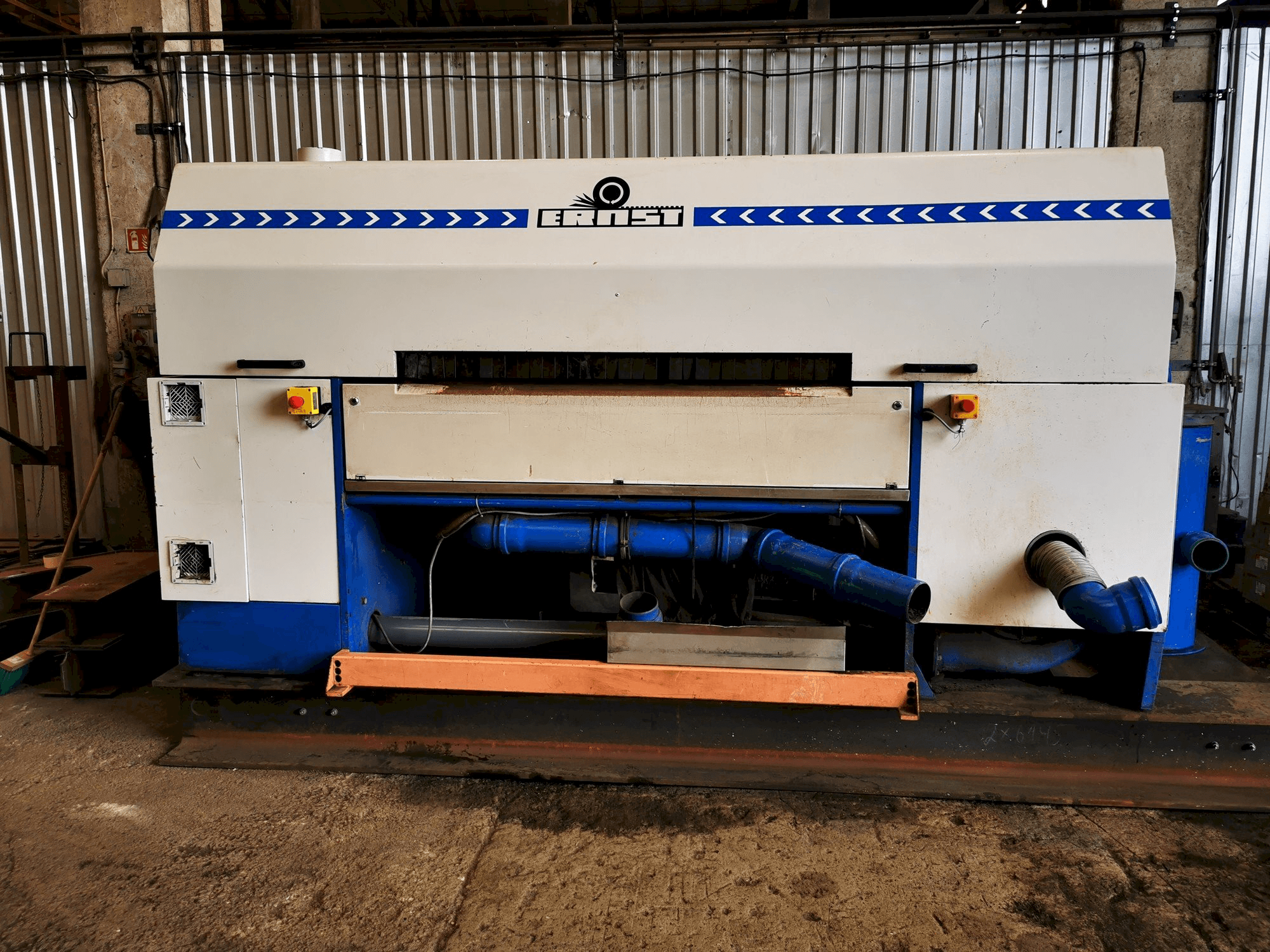 Prikaz stroja ERNST E M 5 N II + 2F sprijeda