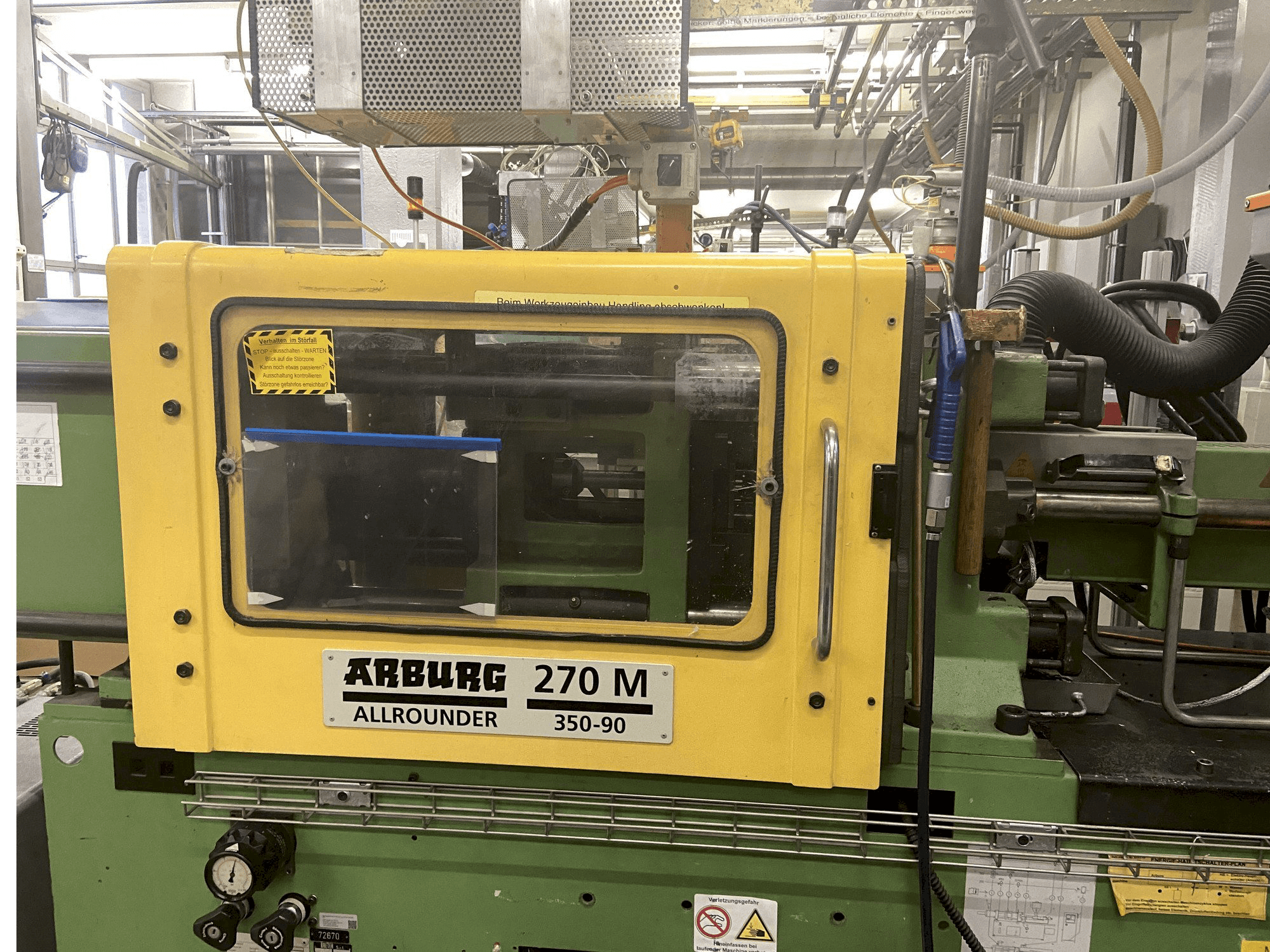Prikaz stroja Arburg ALLROUNDER 270 M 350 - 90 sprijeda