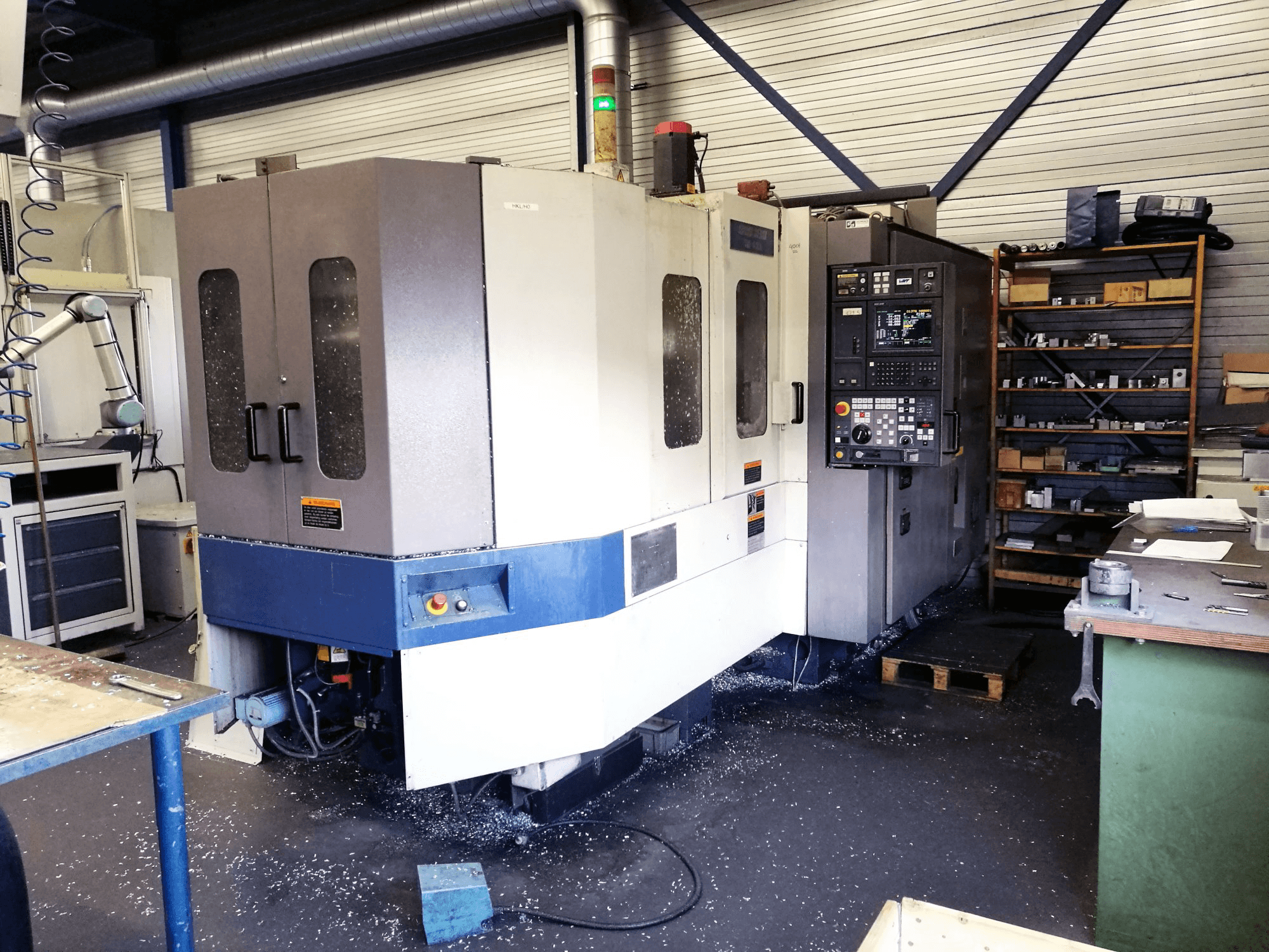 Prikaz stroja MORI SEIKI SH-403 zdesna