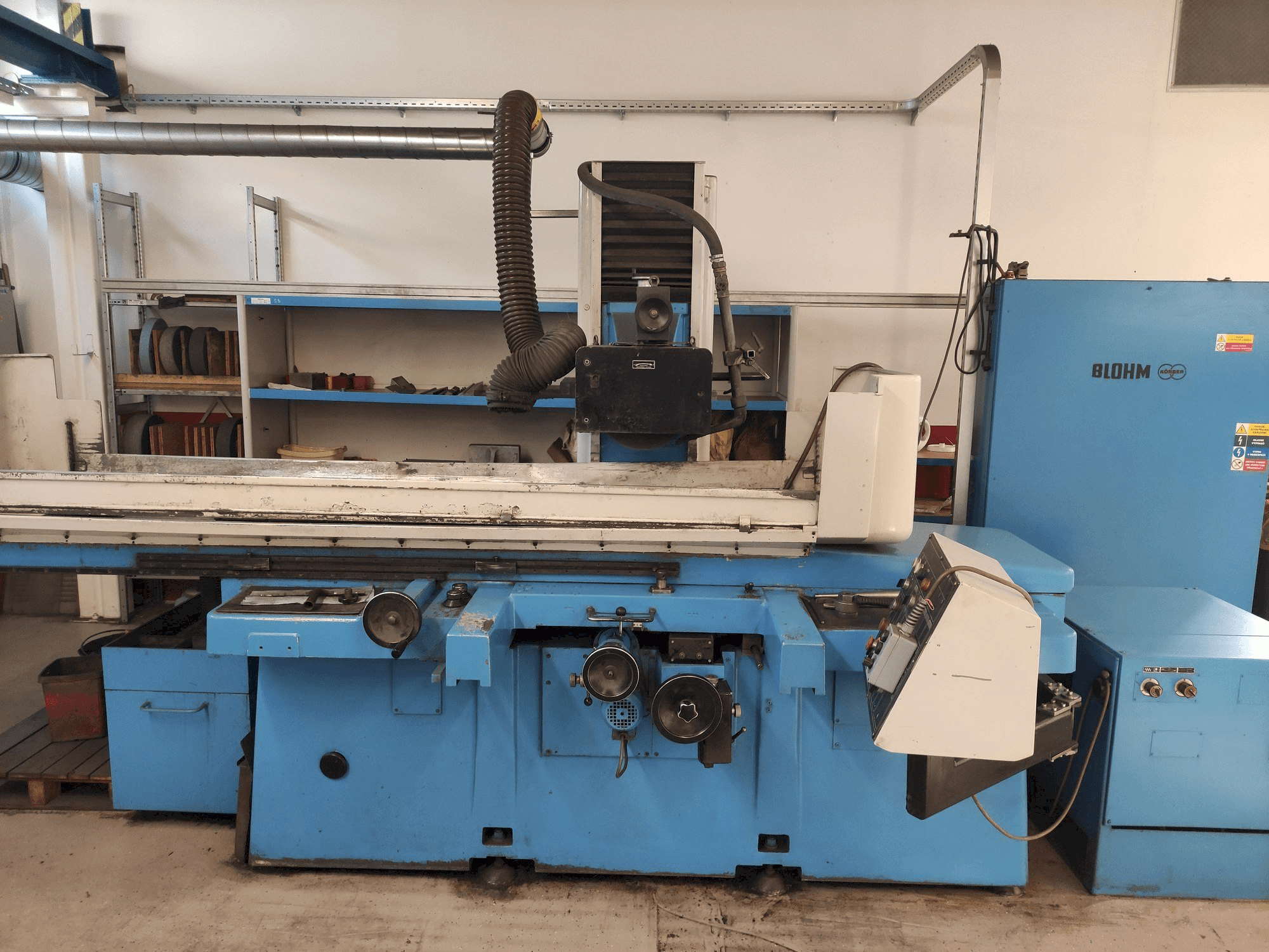 Prikaz stroja BLOHM HFS 512 sprijeda