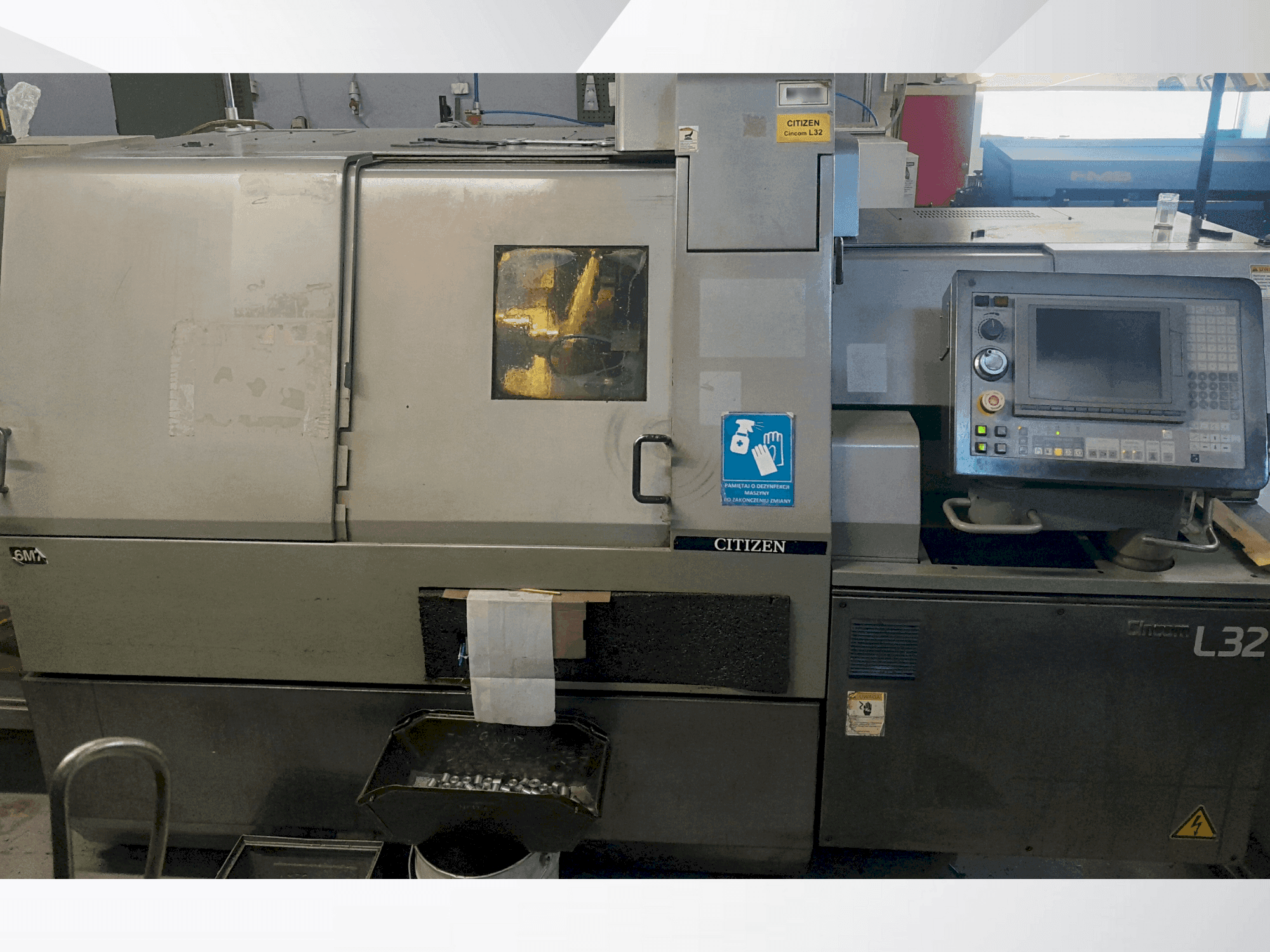 Prikaz stroja Citizen L32 VII sprijeda