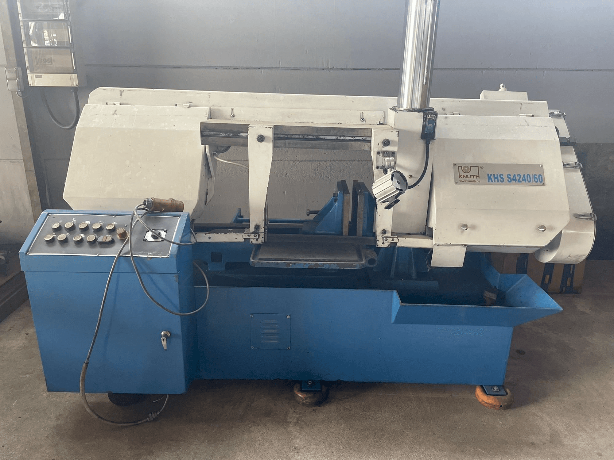 Prikaz stroja KNUTH KHS S4240/60 sprijeda