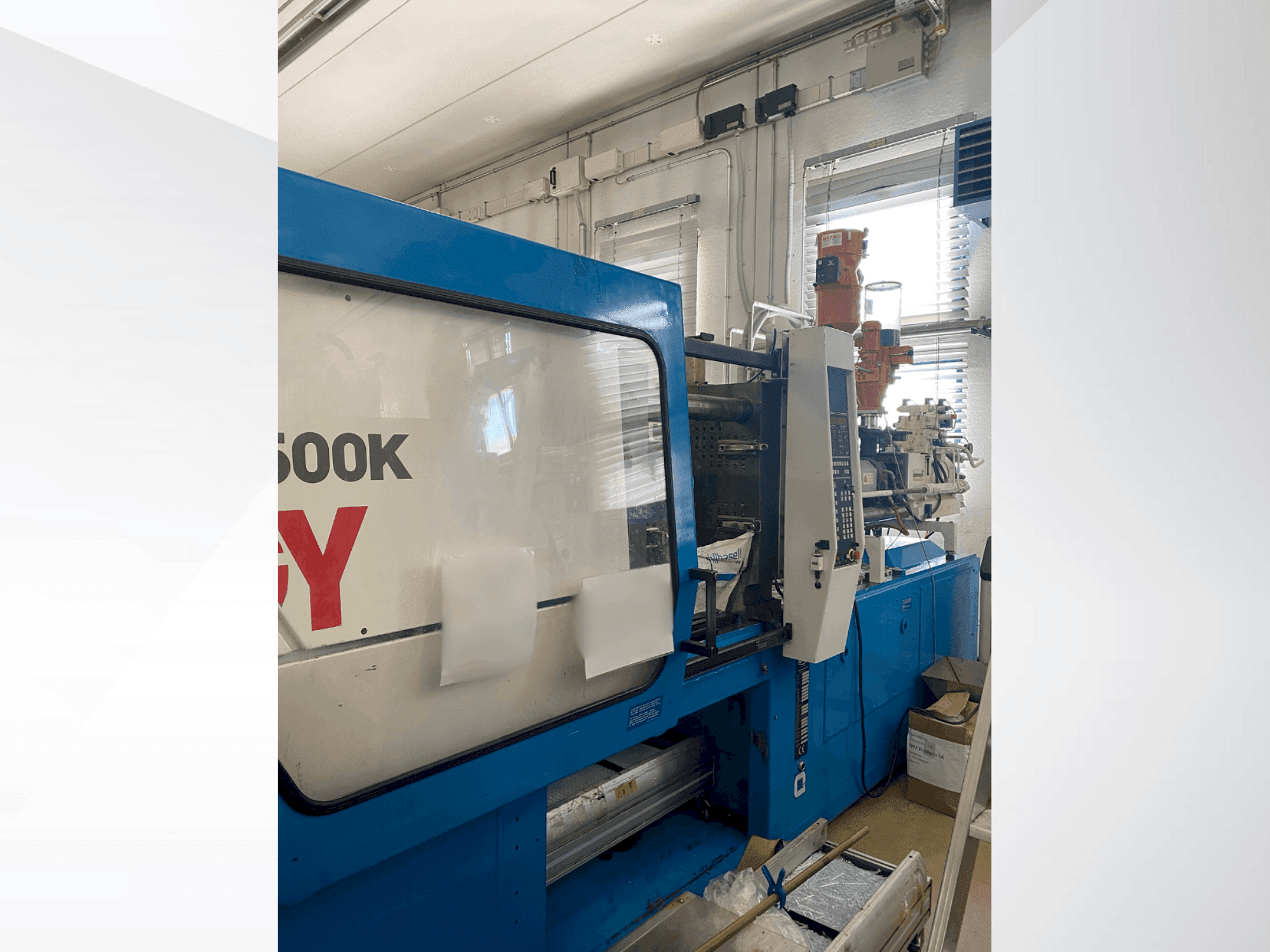 Prikaz stroja Netstal S-1500K-460 sprijeda