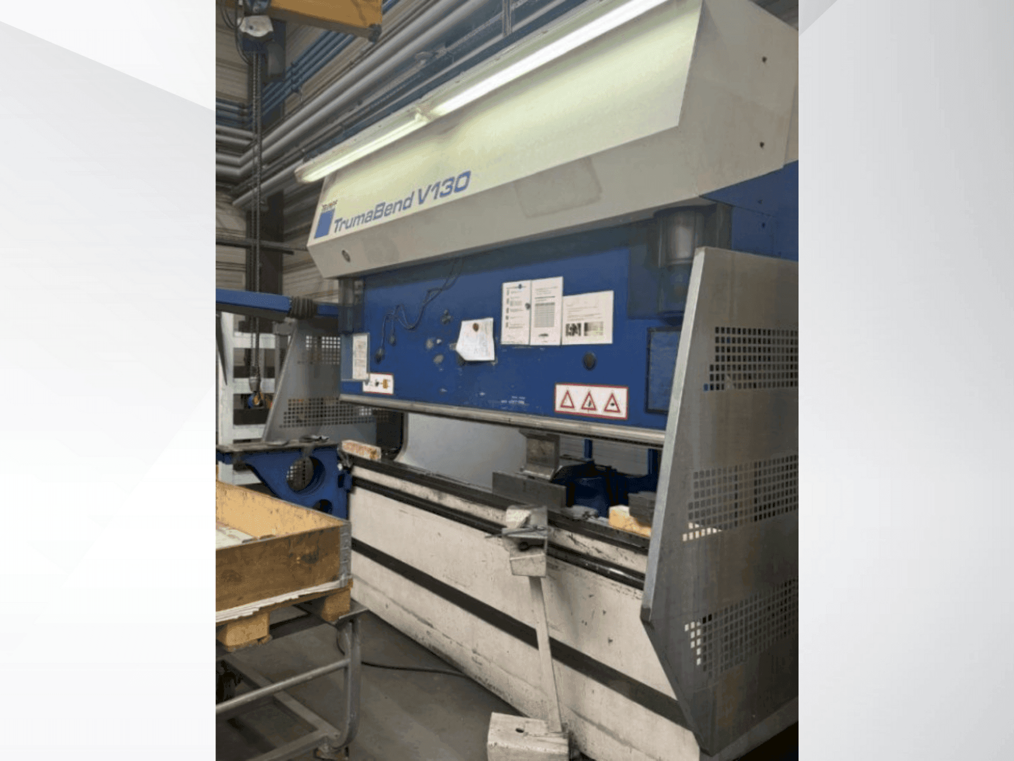 Prikaz stroja TRUMPF Trumabend V130 sprijeda