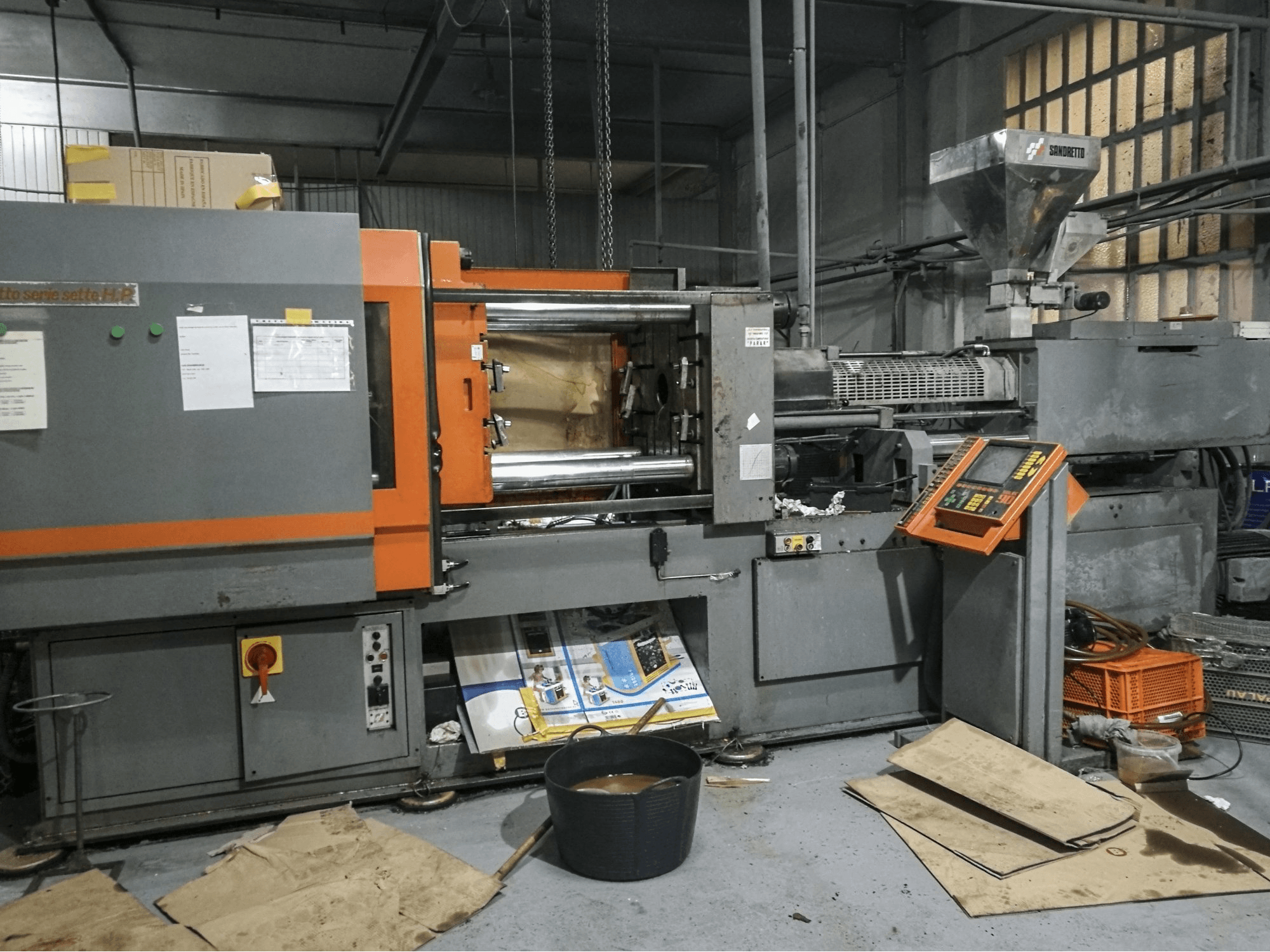 Prikaz stroja SANDRETTO S.7.250 sprijeda