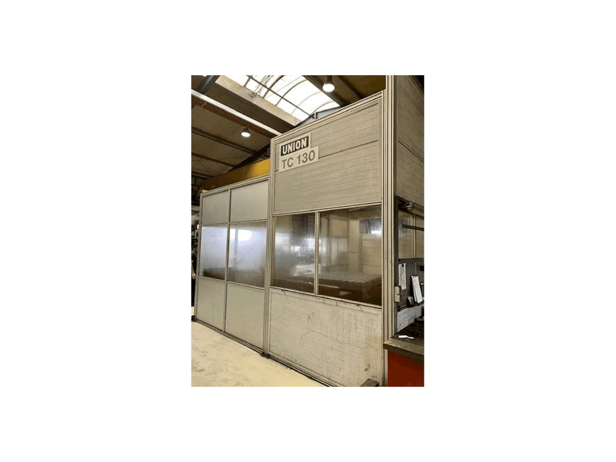 Prikaz stroja UNION TC 130 sprijeda