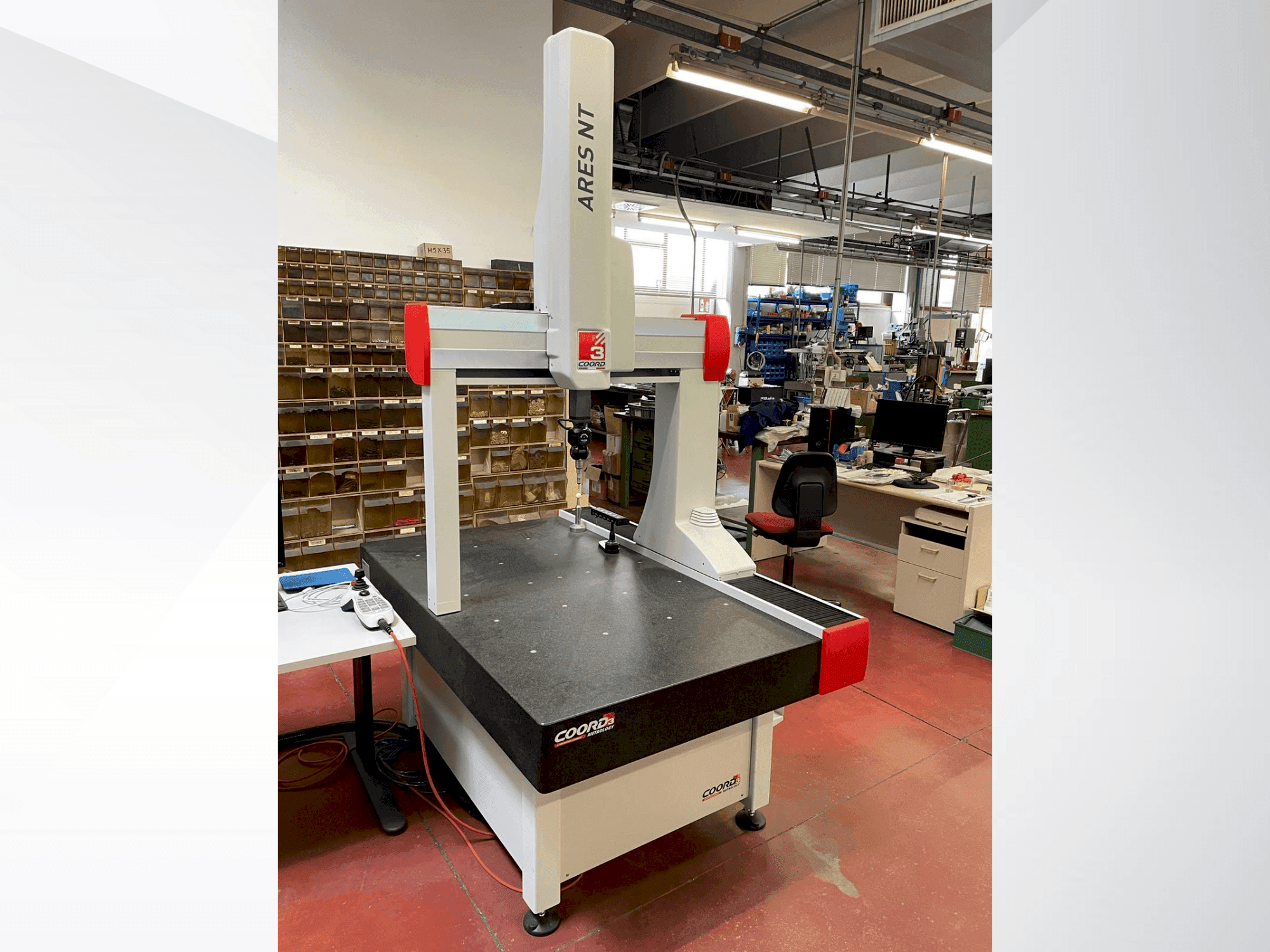 Prikaz stroja Coord3 ARES NT 1075 MOT sprijeda