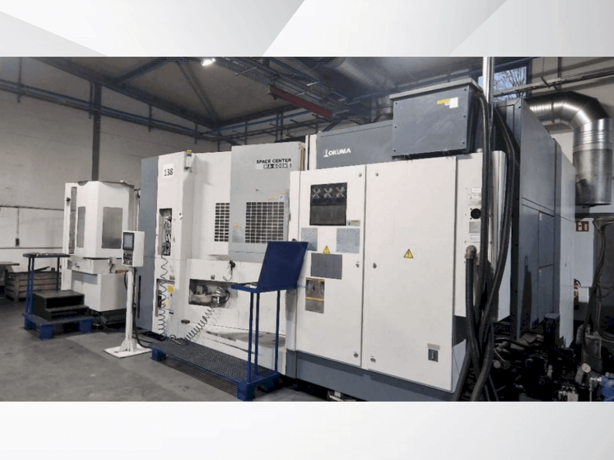 Prikaz stroja Okuma MA-600 HB sprijeda