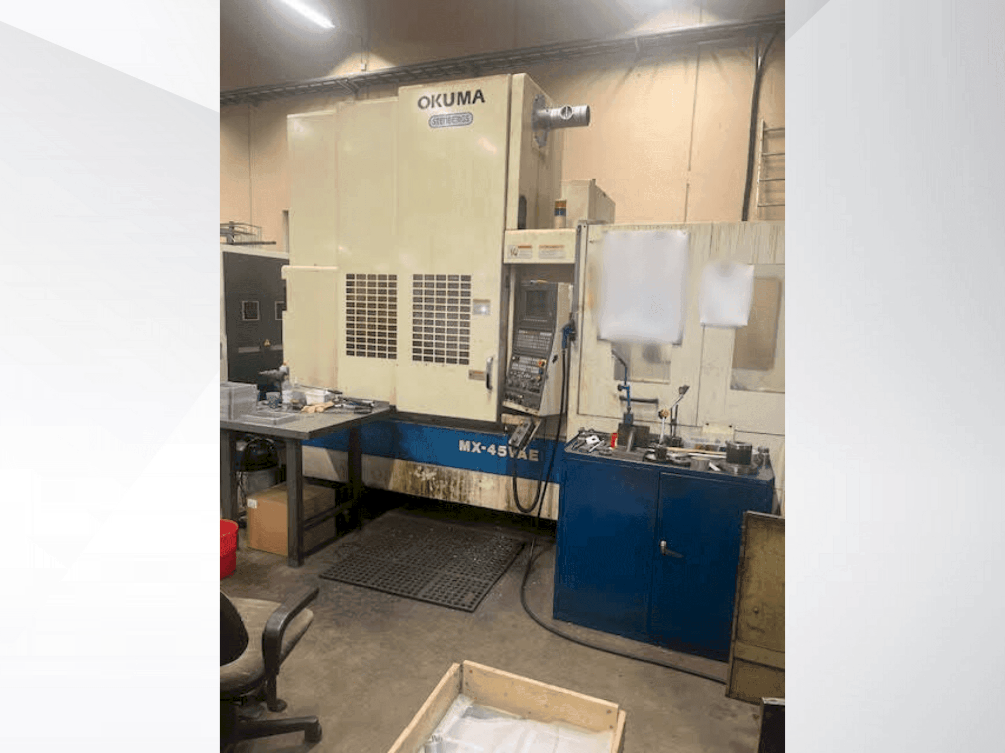 Prikaz stroja Okuma MX-45VAE sprijeda