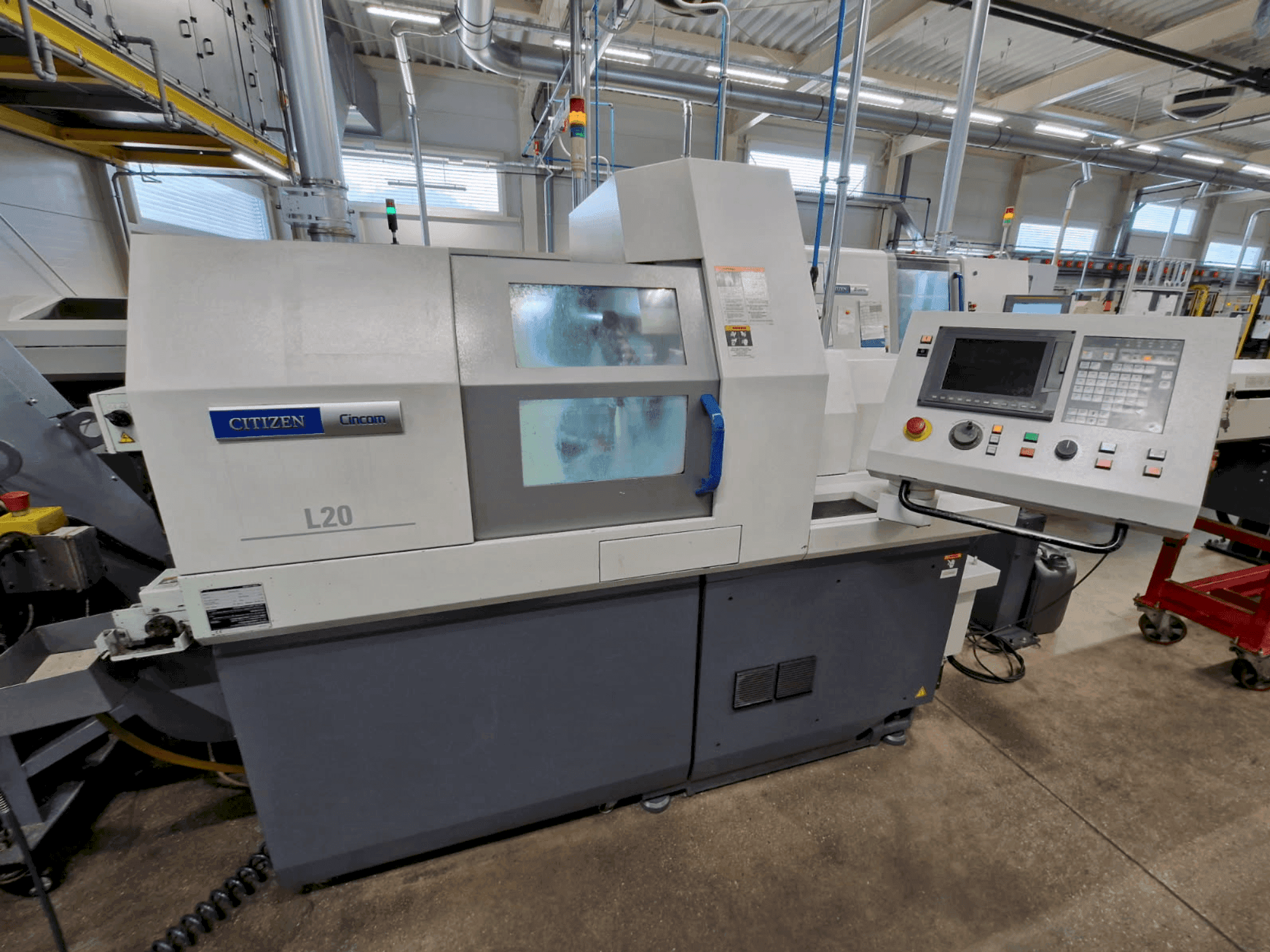 Prikaz stroja Citizen CITIZEN Cincom L20E-2M8 sprijeda