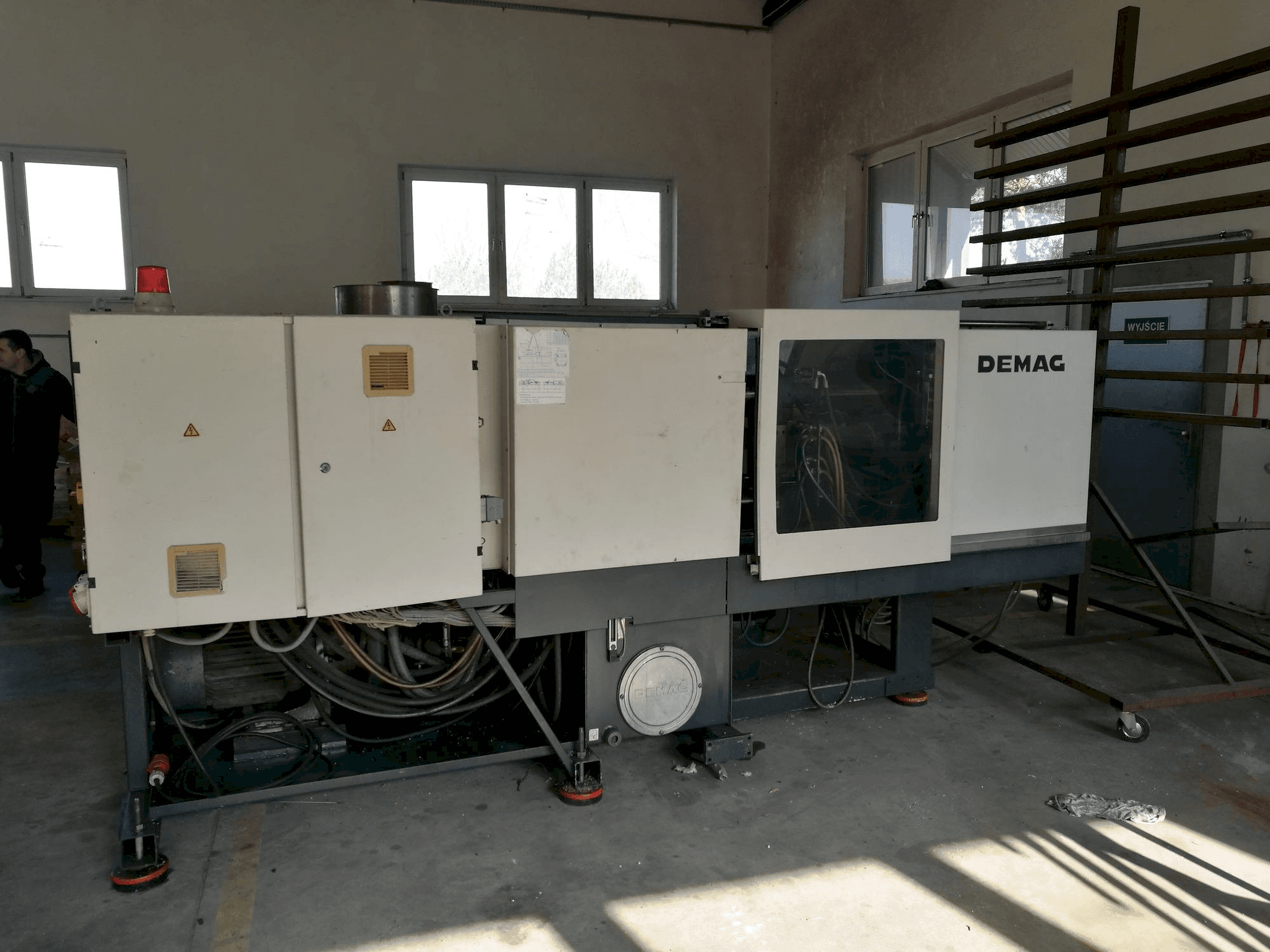Prikaz stroja DEMAG ERGOtech - compact 800-310 sprijeda