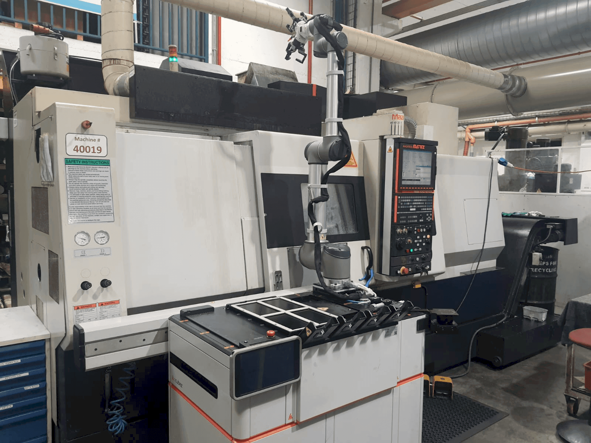 Prikaz stroja Mazak INTEGREX 200-IV ST sprijeda