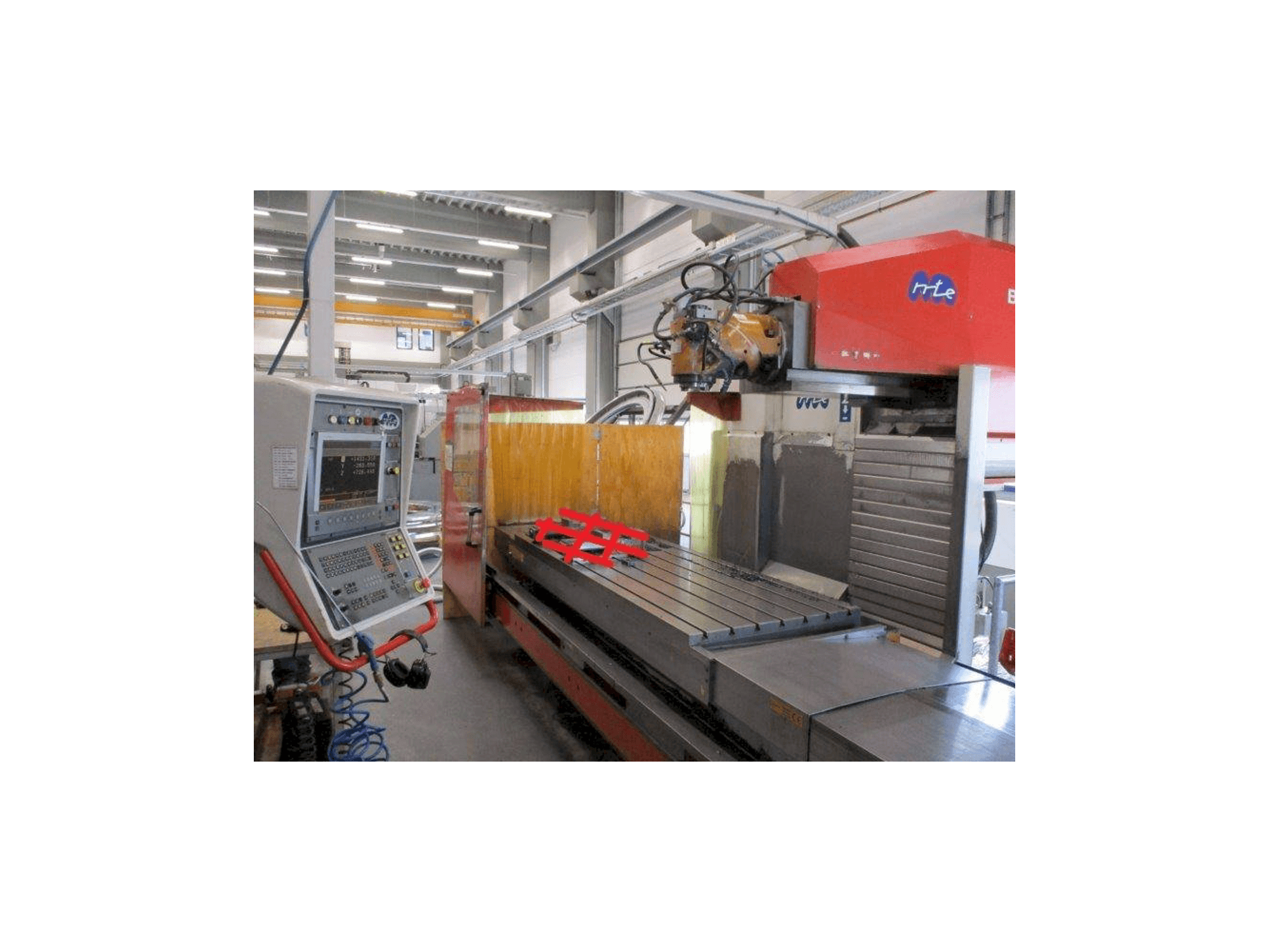 Prikaz stroja MTE BF-2700 sprijeda