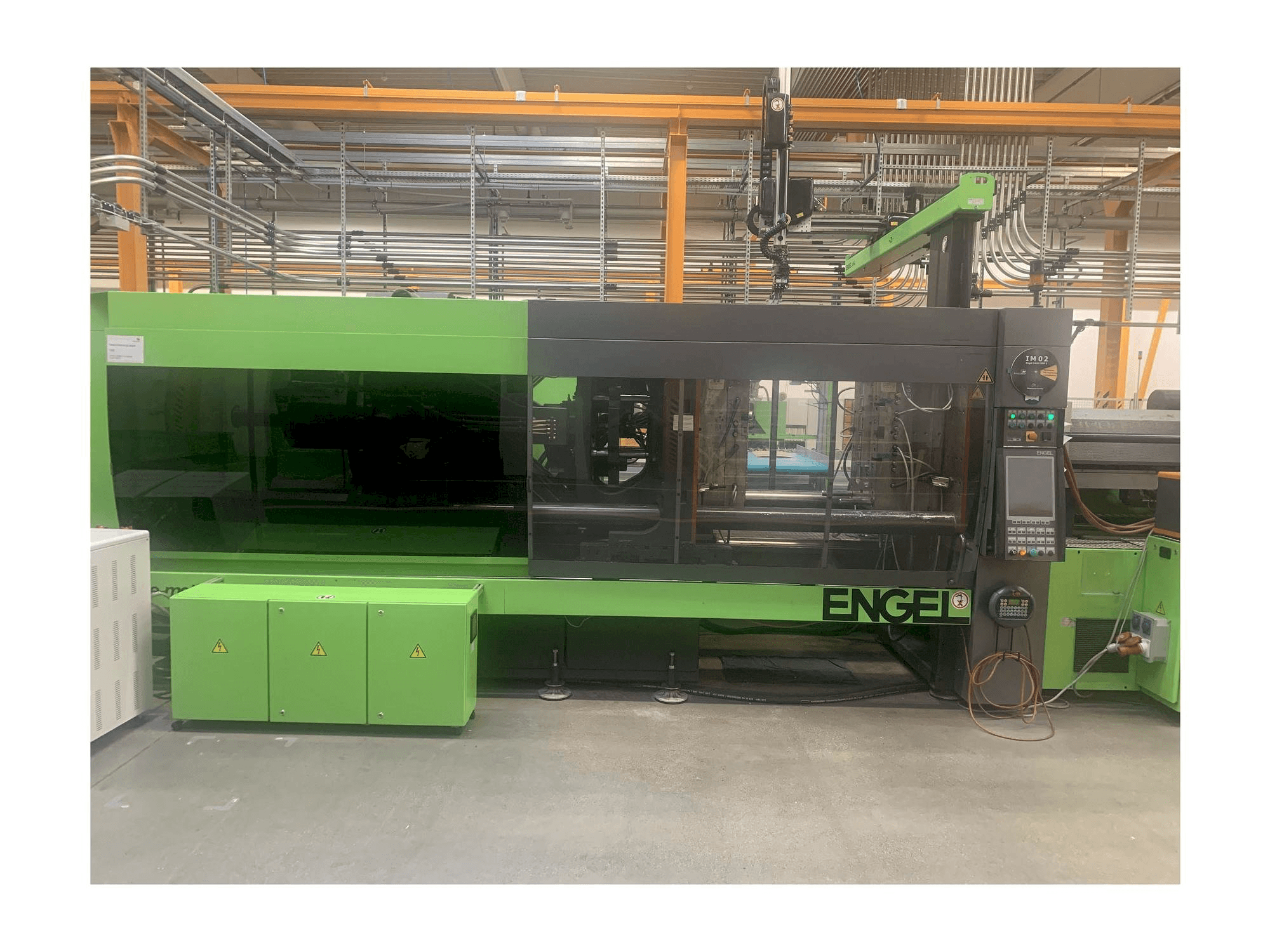 Prikaz stroja Engel e-motion 5440/500 T sprijeda