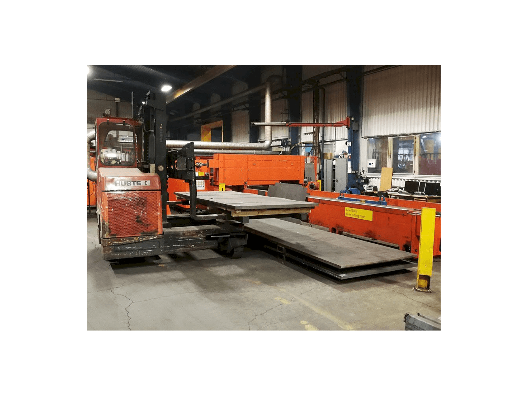 Prikaz stroja Bystronic ByStar 3015 sprijeda