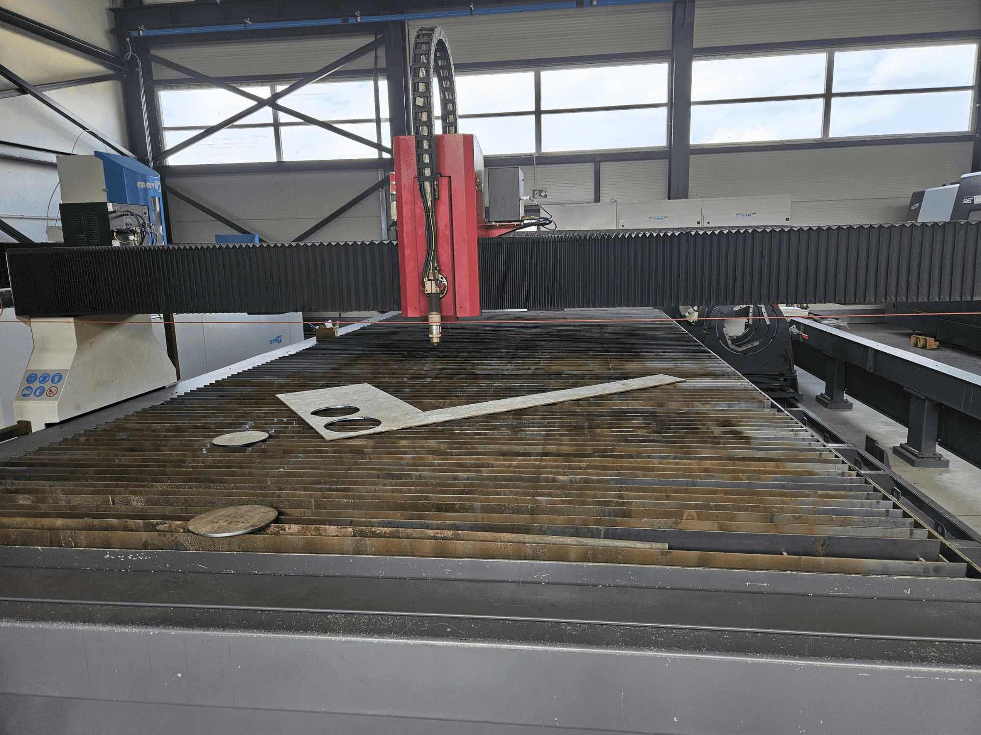 Prikaz stroja Baykal BPS-3006 sprijeda