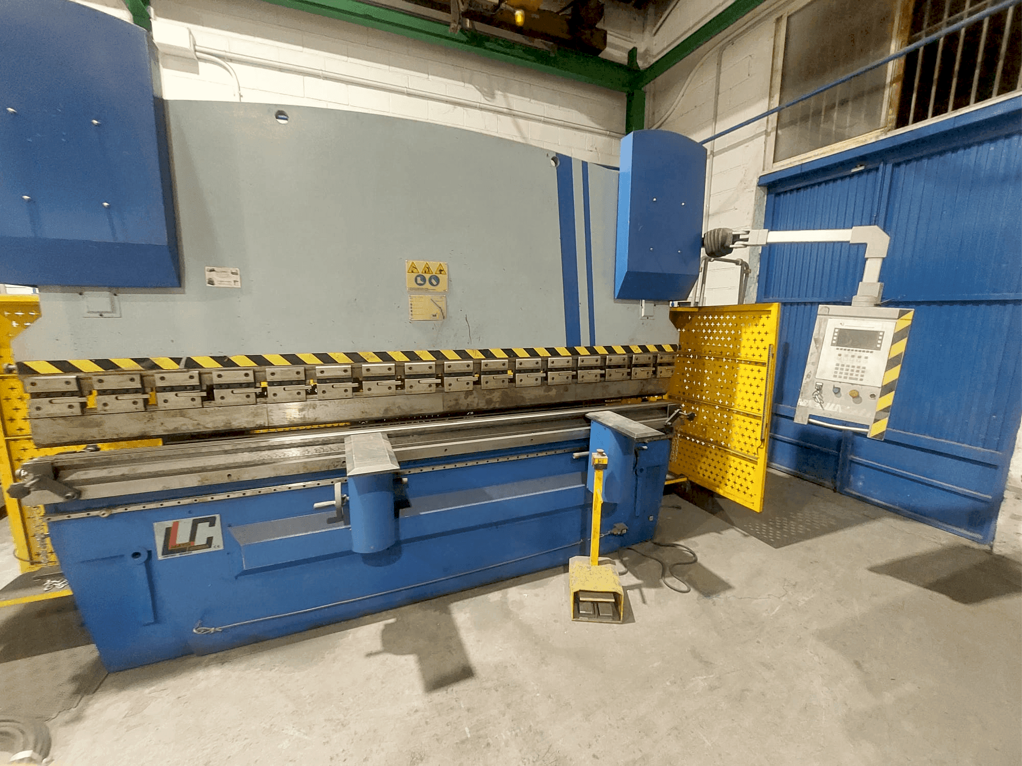 Prikaz stroja FEYSAMA LLC PH 125/3200 sprijeda