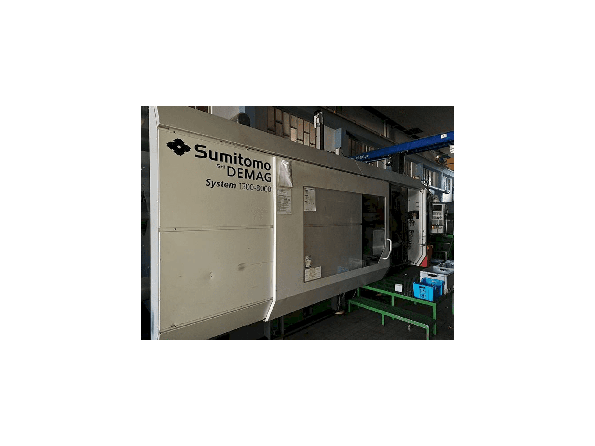 Prikaz stroja Sumitomo Demag 1300-8000 sprijeda