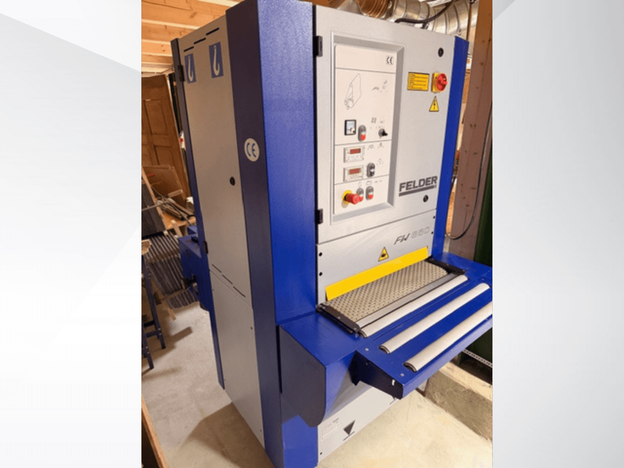 Felder FH 930 blanjalica, prednji pogled, s vidljivim upravljačkom pločom, sigurnosnim značajkama i valjcima za uvlačenje/izvlačenje.