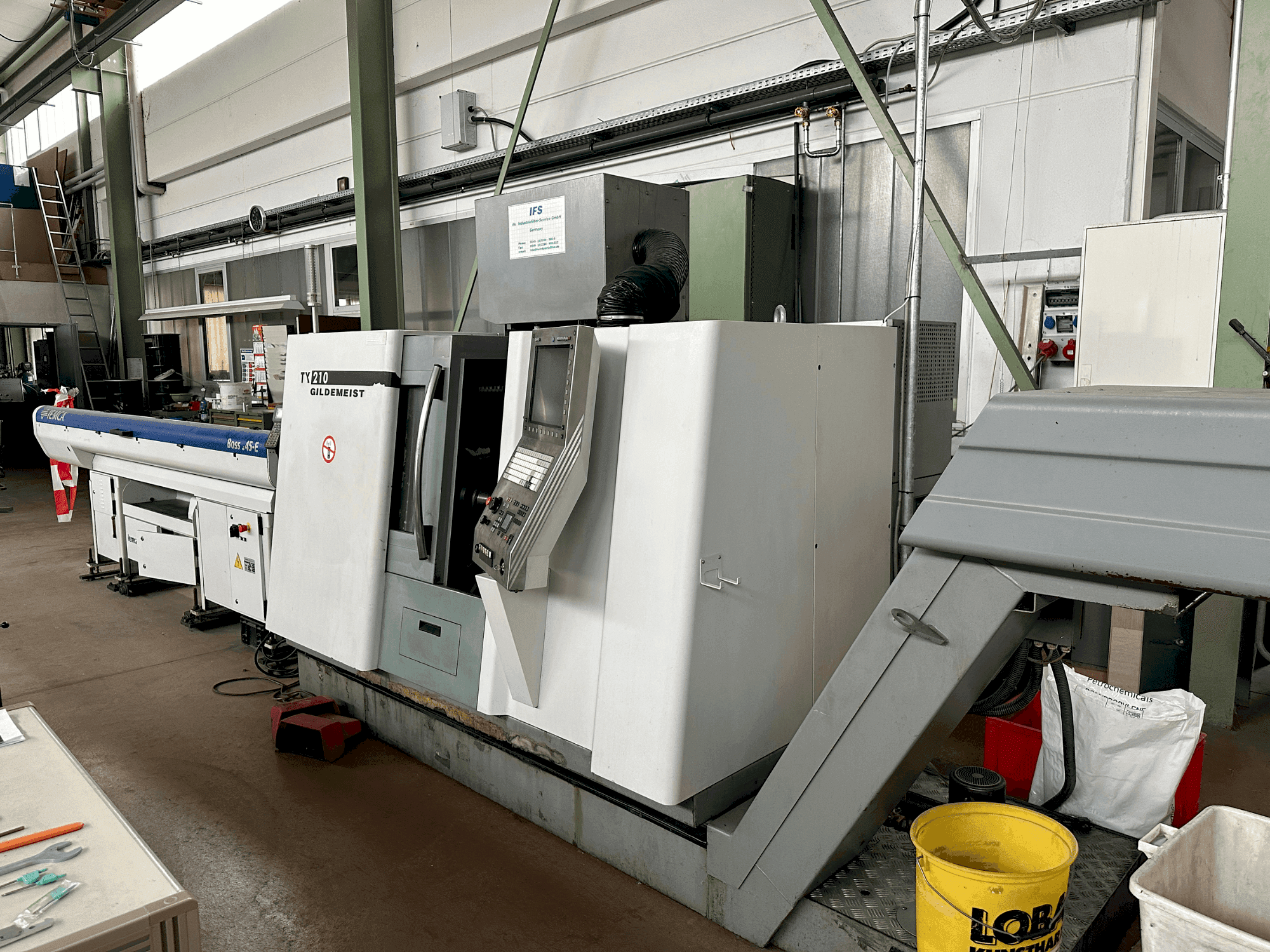 Prikaz stroja DMG CTX 210 (2006) sprijeda