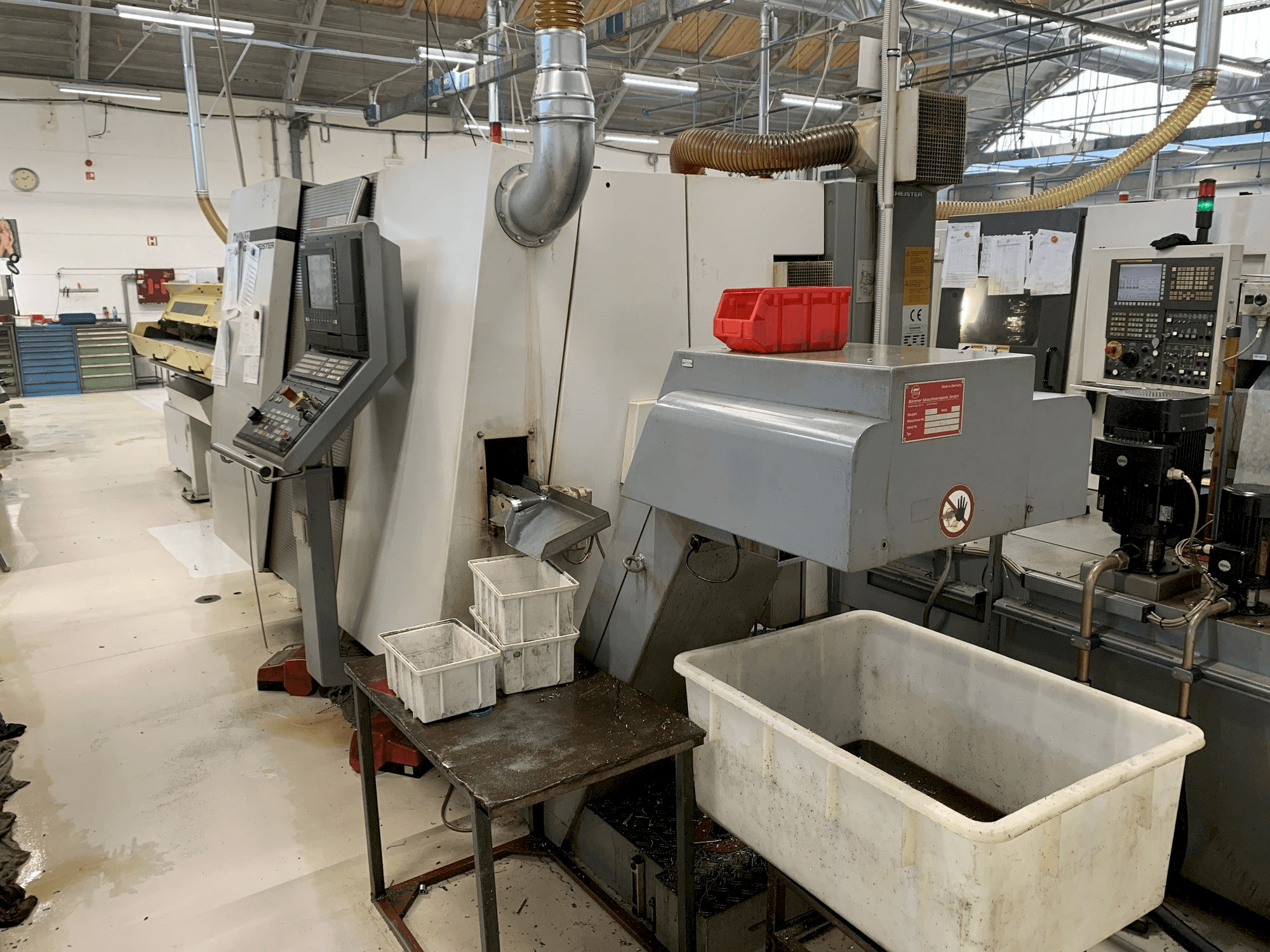 Prikaz stroja Gildemeister Twin 32 sprijeda