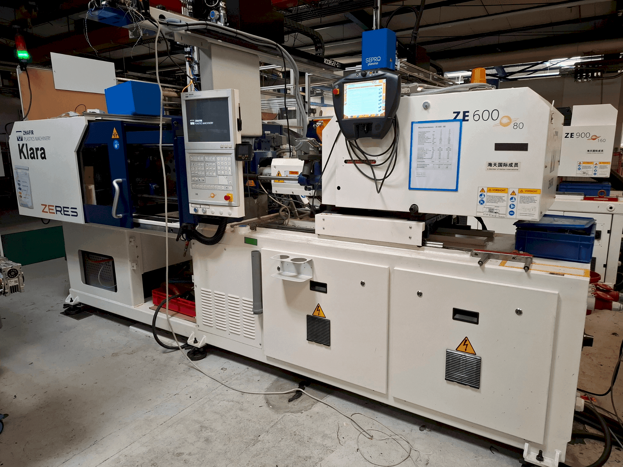 Prikaz stroja HAITIAN ZHAFIR Zeres ZE600 sprijeda