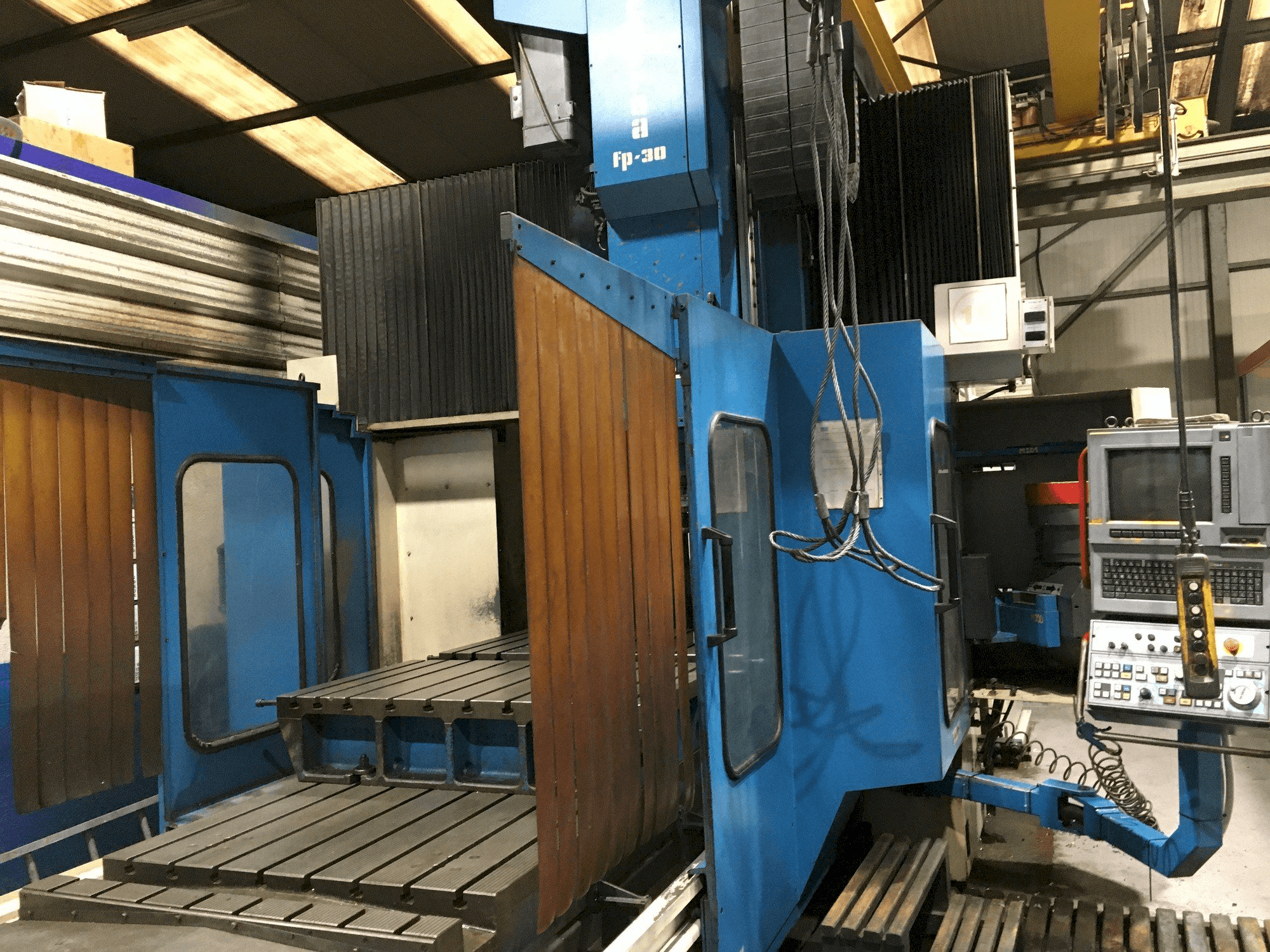 Prikaz stroja Correa FP 30/30 sprijeda