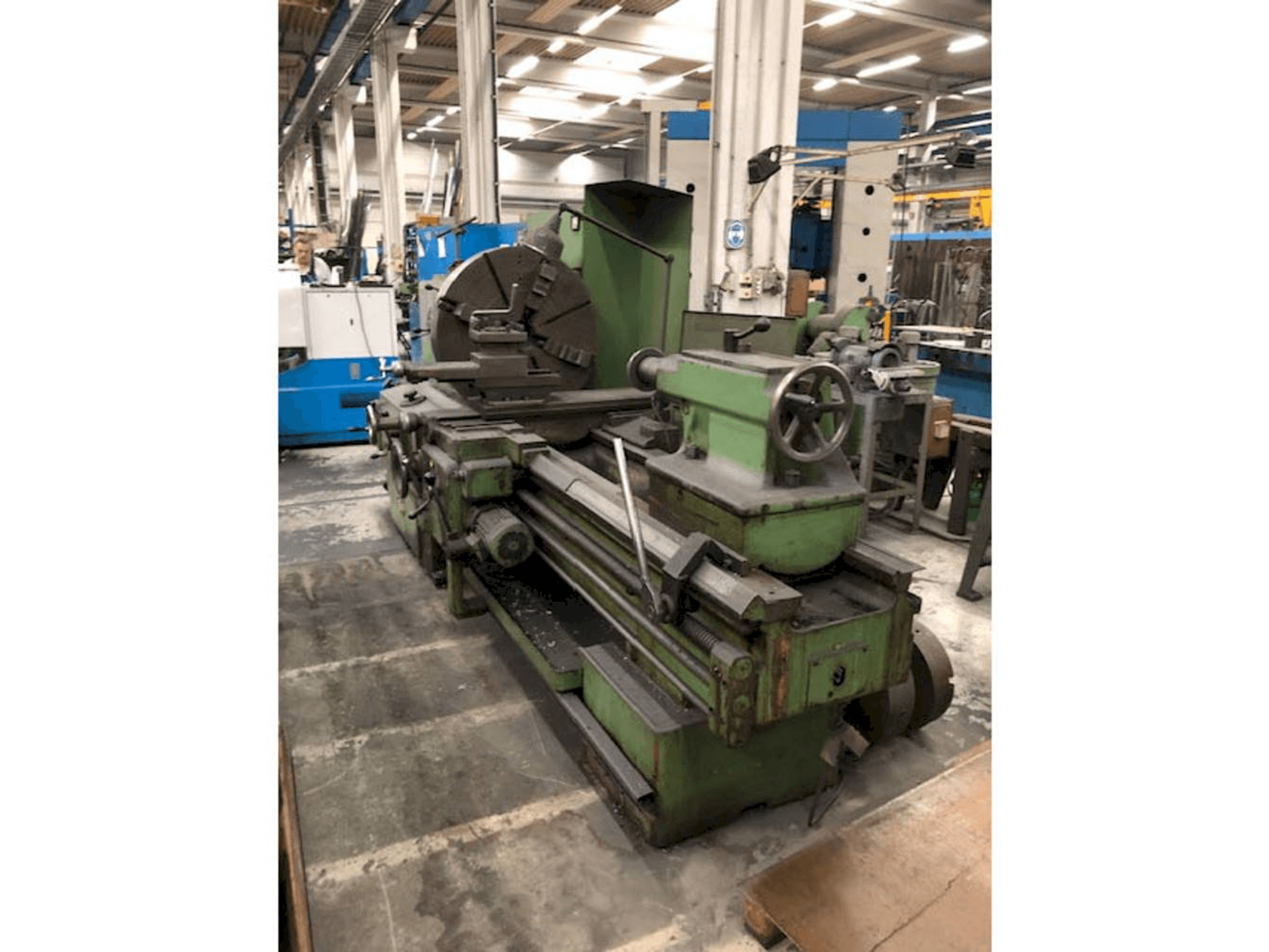 Prikaz stroja DLZ 800 sprijeda