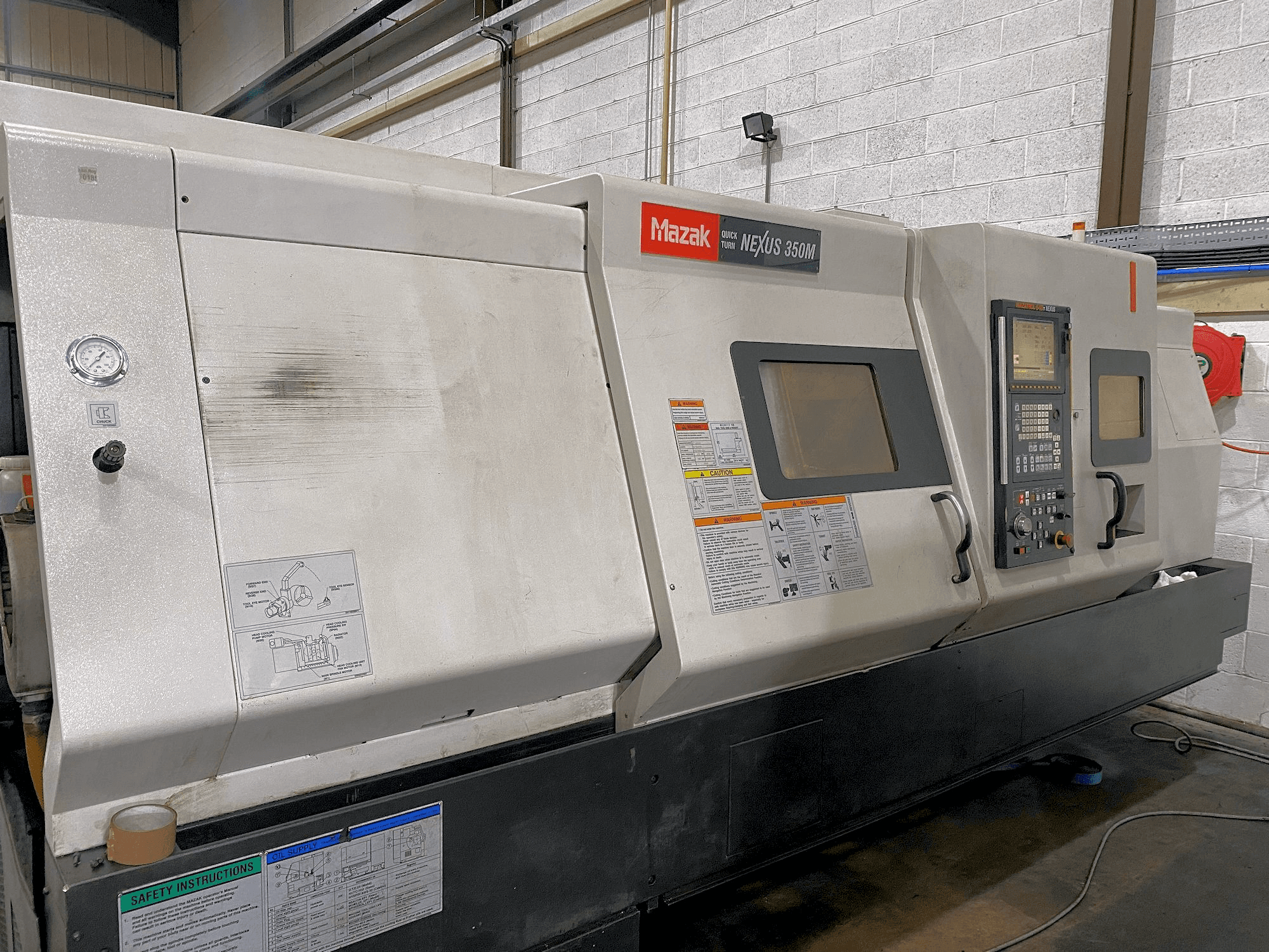Prikaz stroja Mazak QUICK TURN NEXUS 350M sprijeda