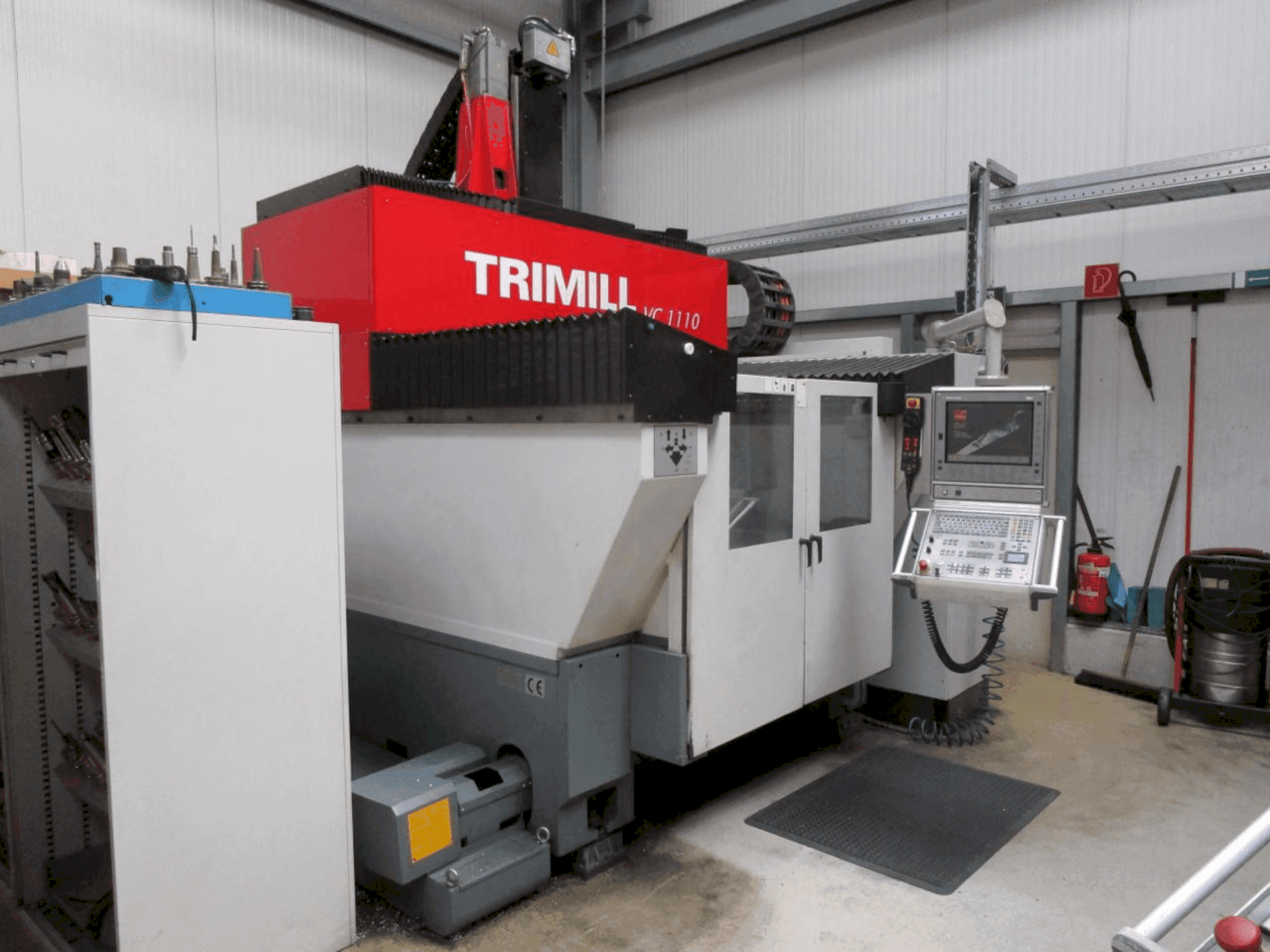 Prikaz stroja TRIMILL VC1110 sprijeda