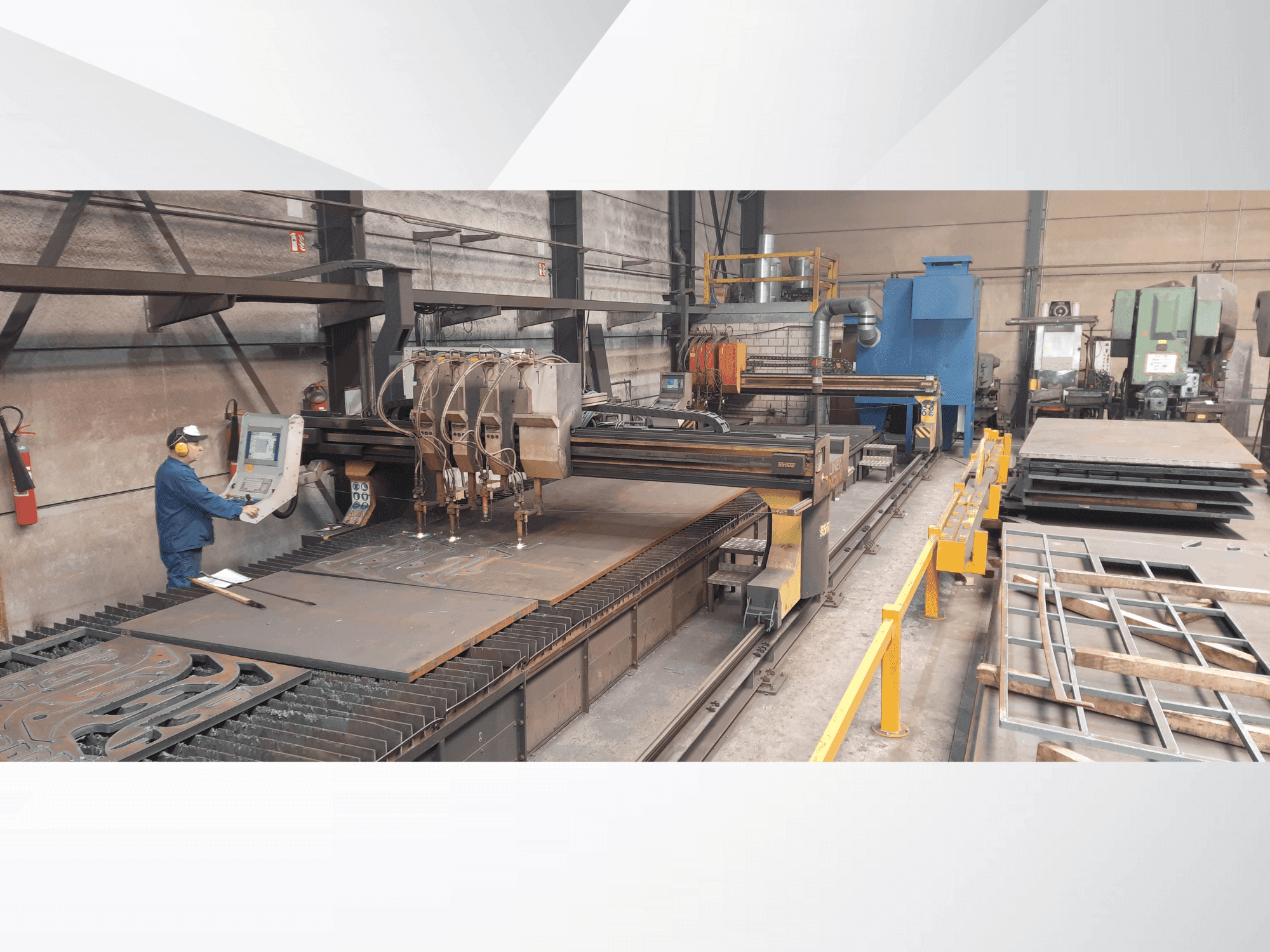 Prikaz stroja SOITAAB Lineatech-Nova 40 sprijeda