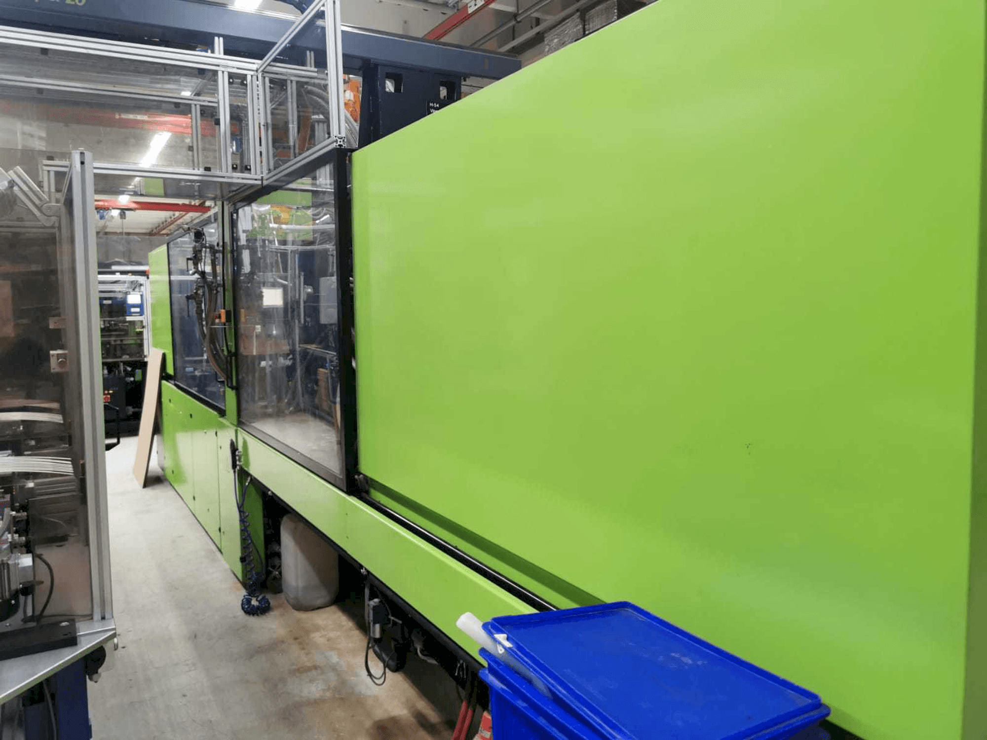 Prikaz desne strane stroja Engel ES 1800/400 HL