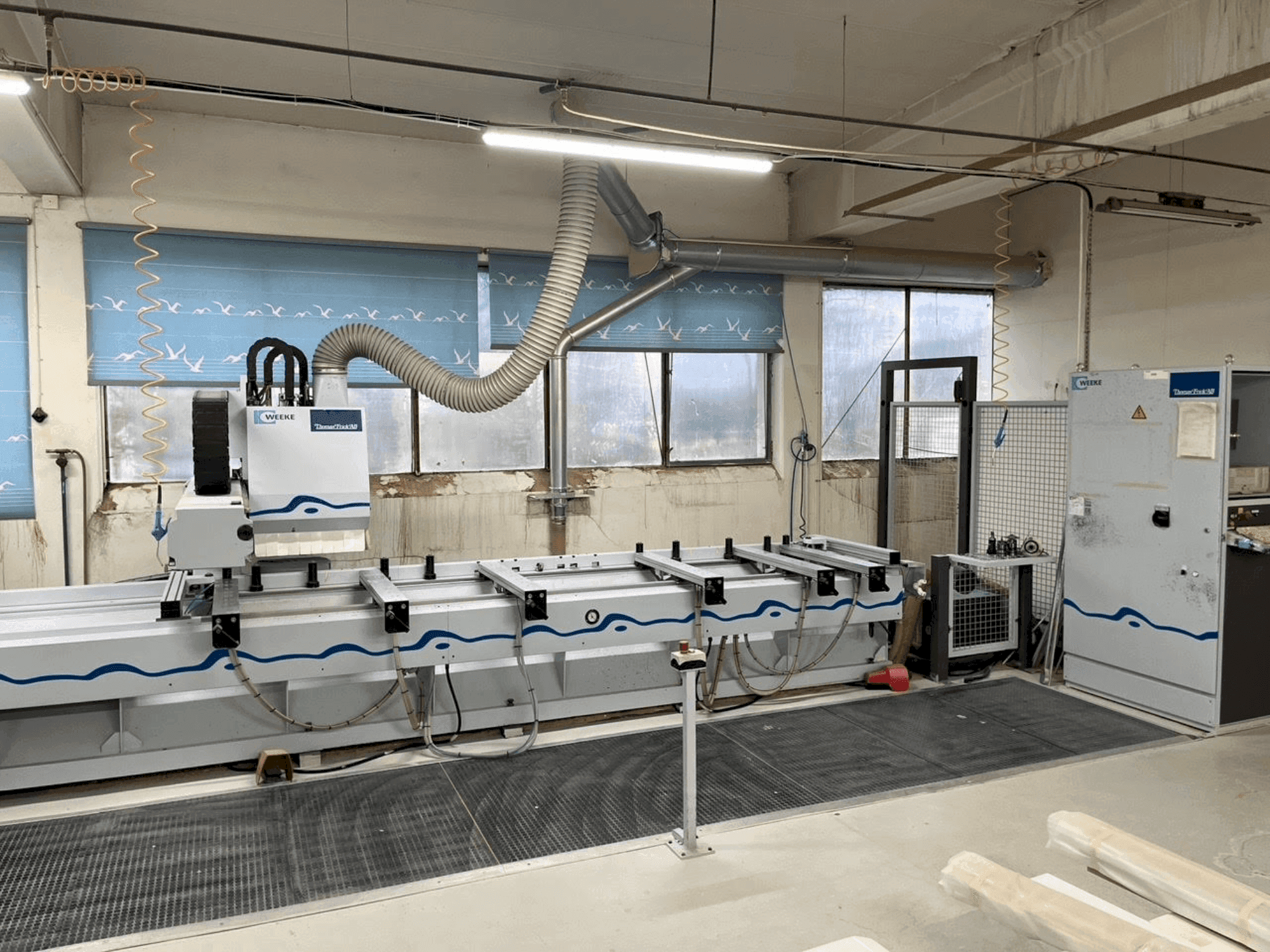 Prikaz stroja Weeke BHC 280.3 sprijeda