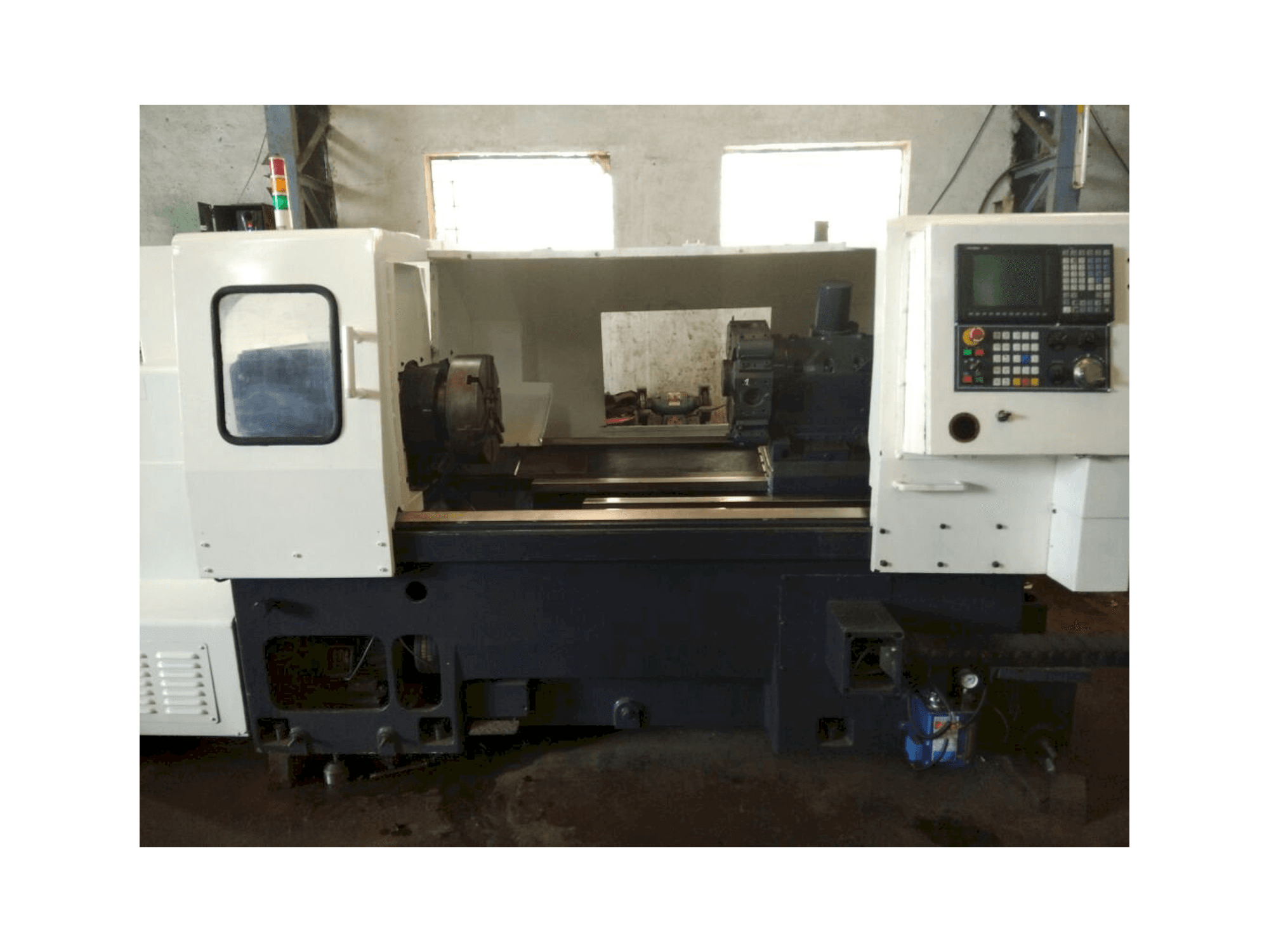 Prikaz stroja MORI SEIKI TL3 sprijeda