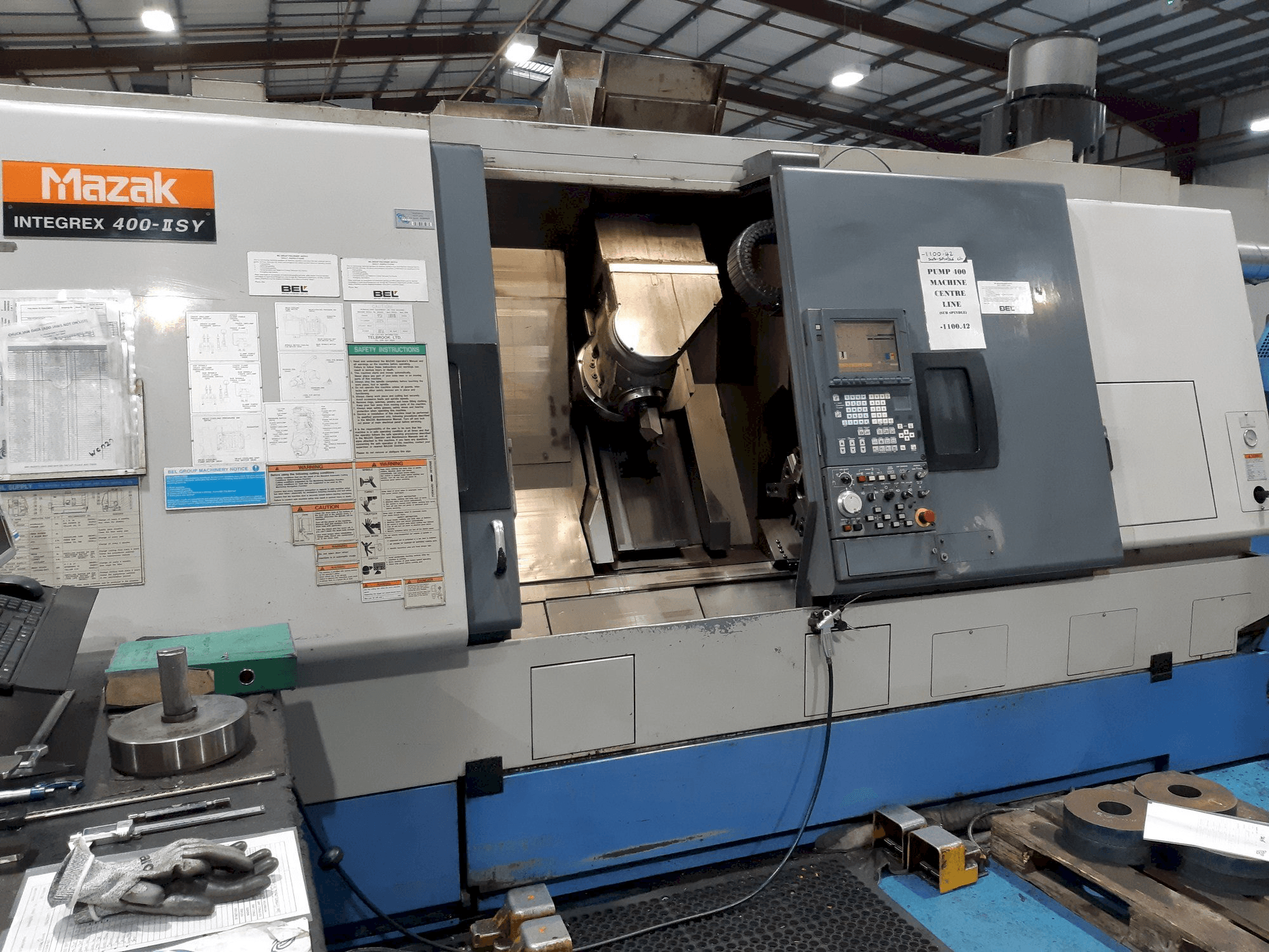 Prikaz stroja Mazak Integrex 400 II SY sprijeda