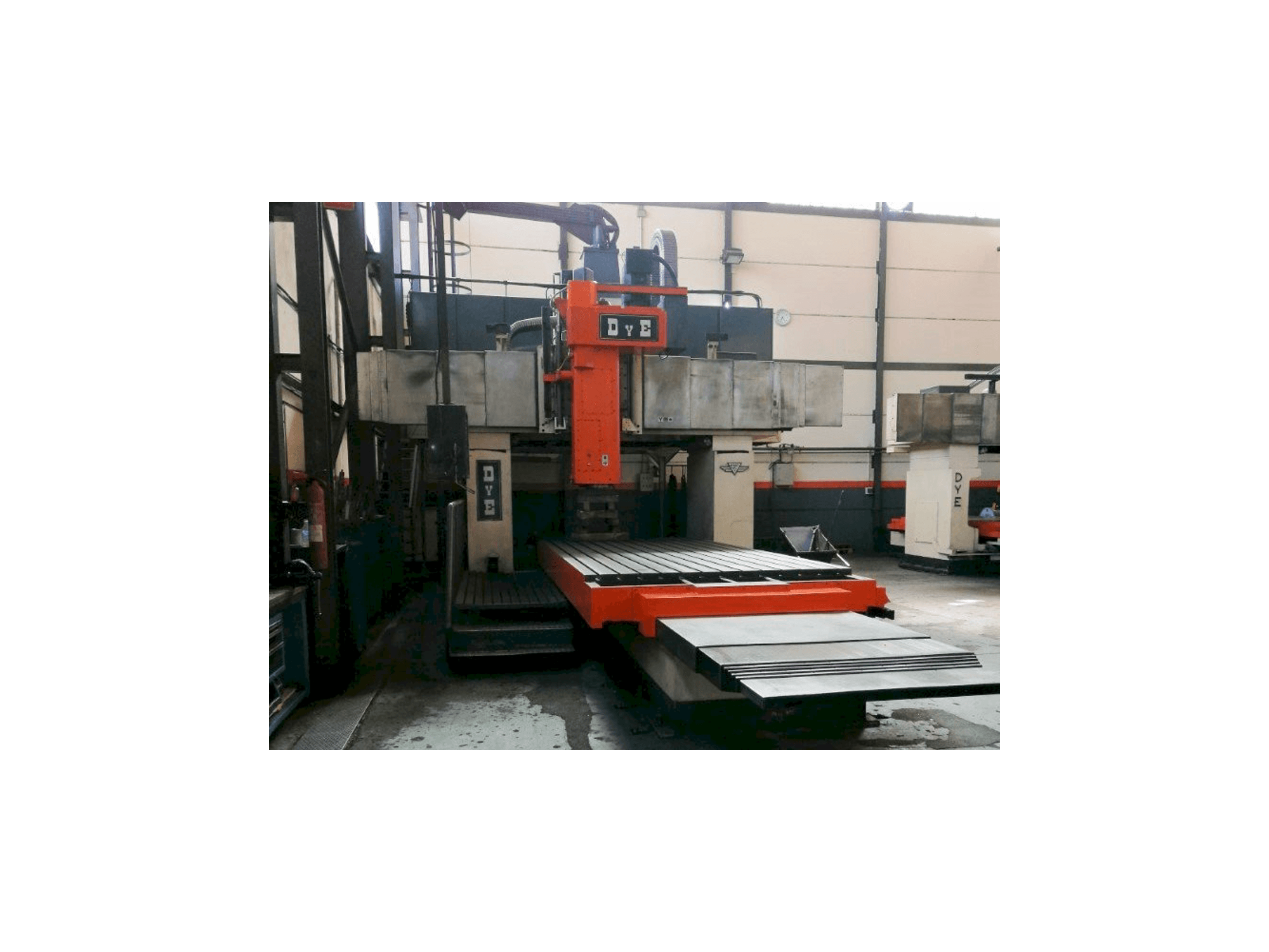 Prikaz stroja DYE FPF-2-C-NC sprijeda