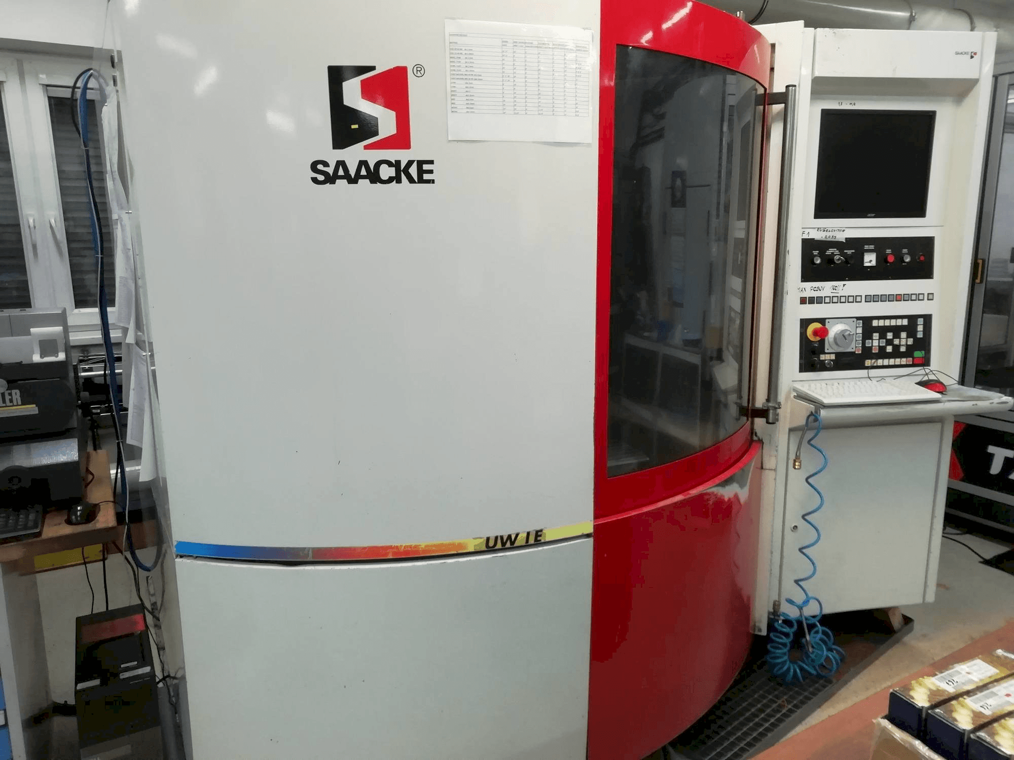 Prikaz stroja SAACKE UWIE 208485 sprijeda