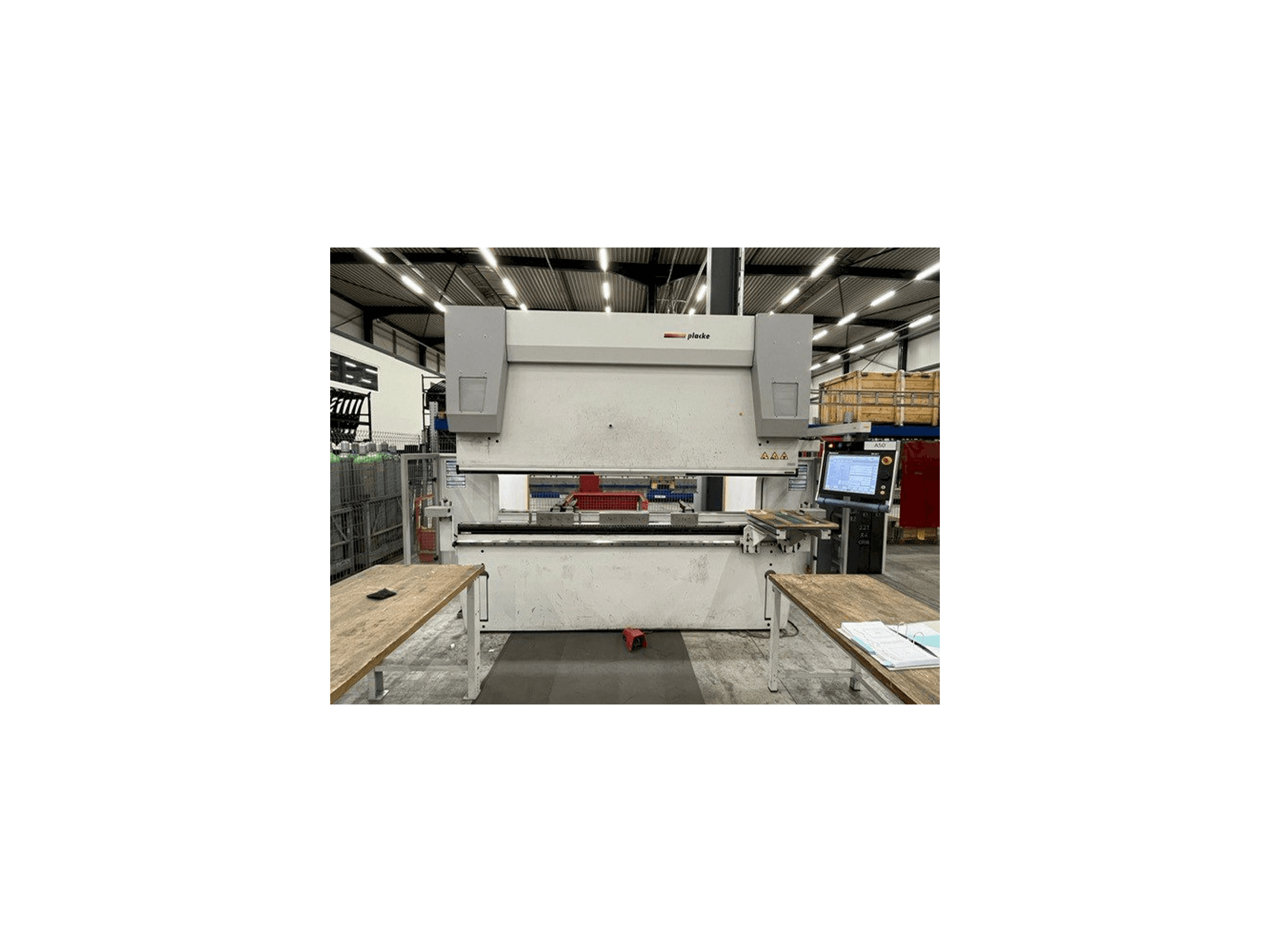 Prikaz stroja PLACKE HQPB P595 sprijeda