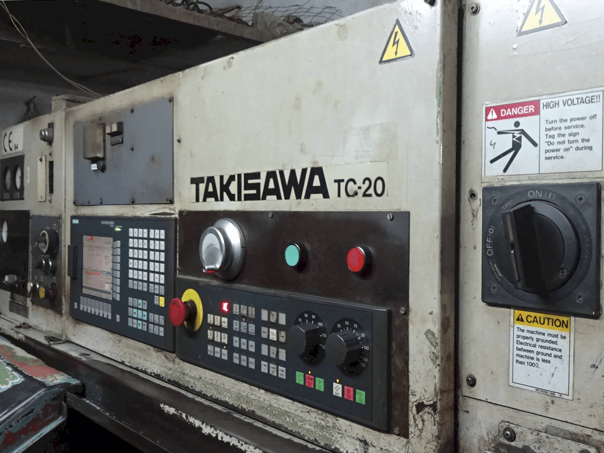 Prikaz stroja Takisawa TC-20 sprijeda