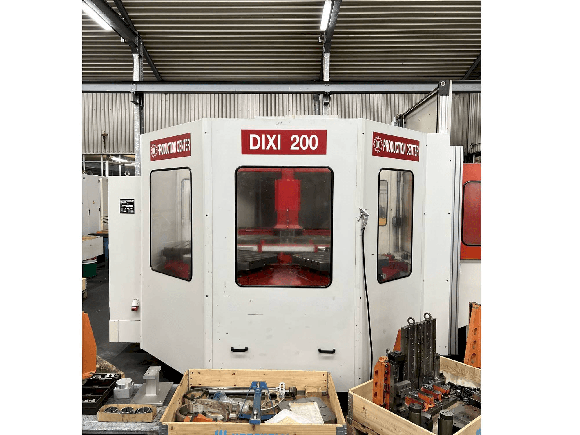 Prikaz stroja DIXI 200 sprijeda