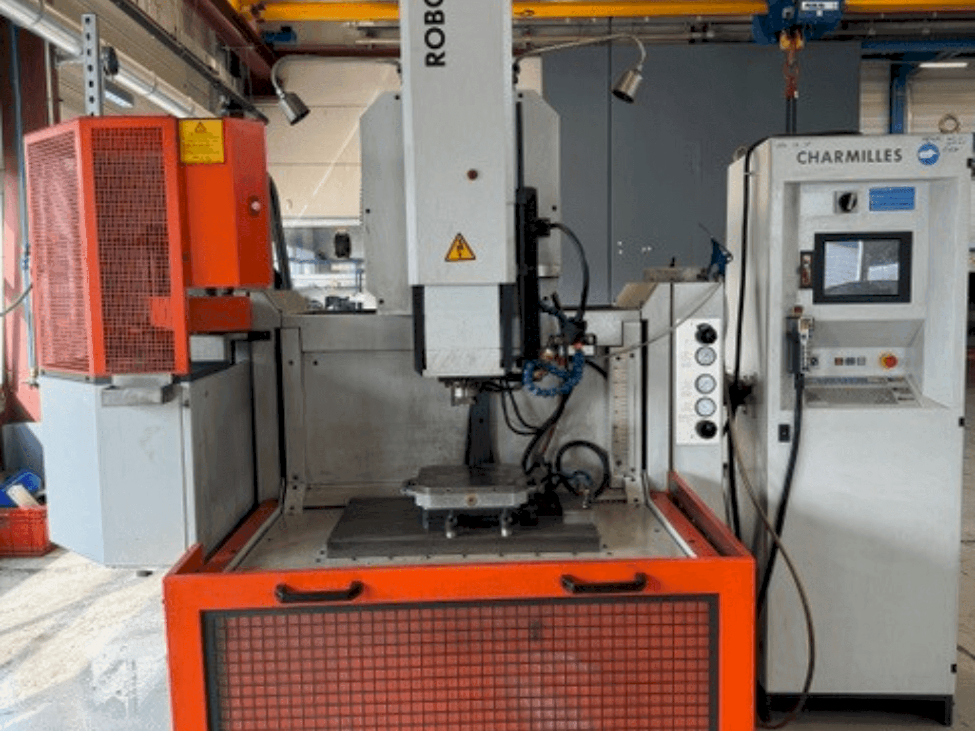 Prikaz stroja CHARMILLES ROBOFORM 55P sprijeda