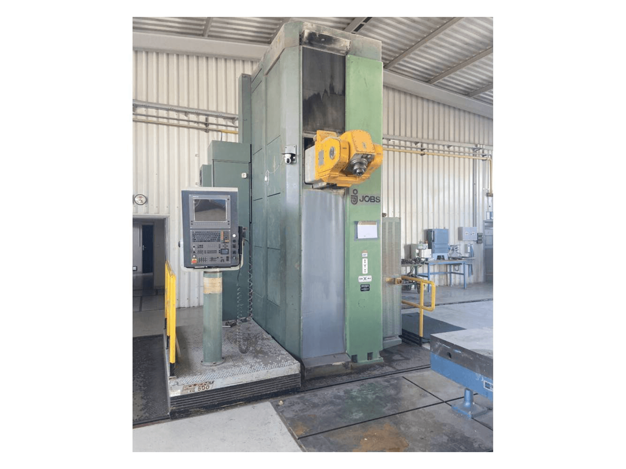 Prikaz stroja JOBS Jomach 16 sprijeda