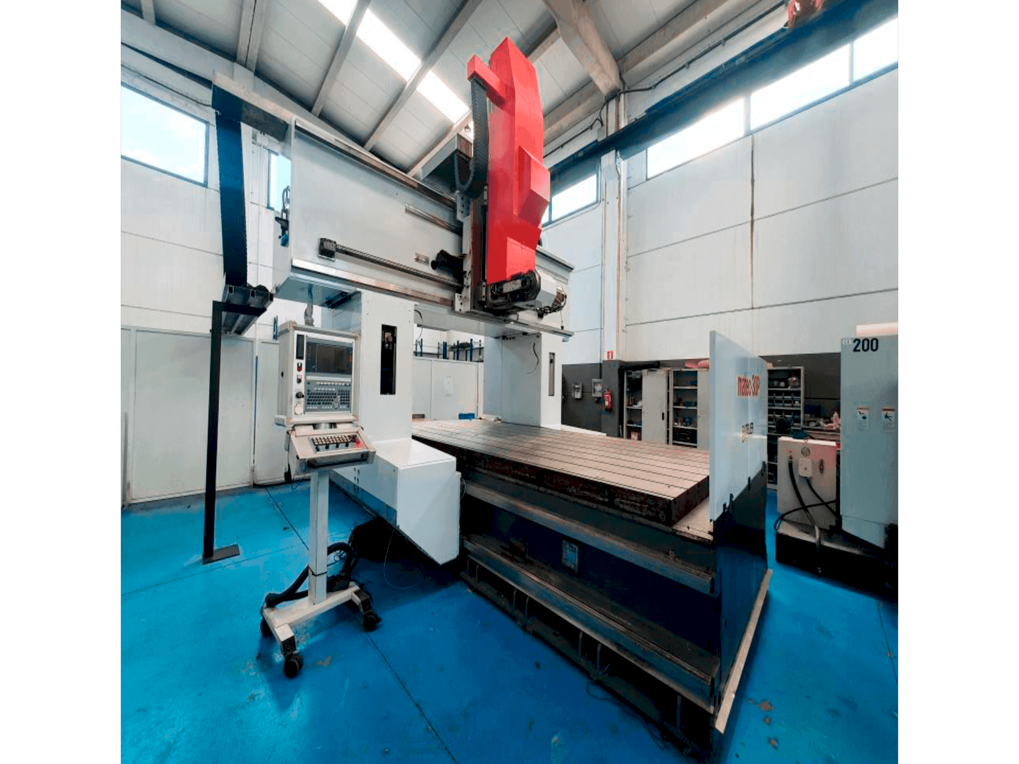 Prikaz stroja Matec 30P sprijeda