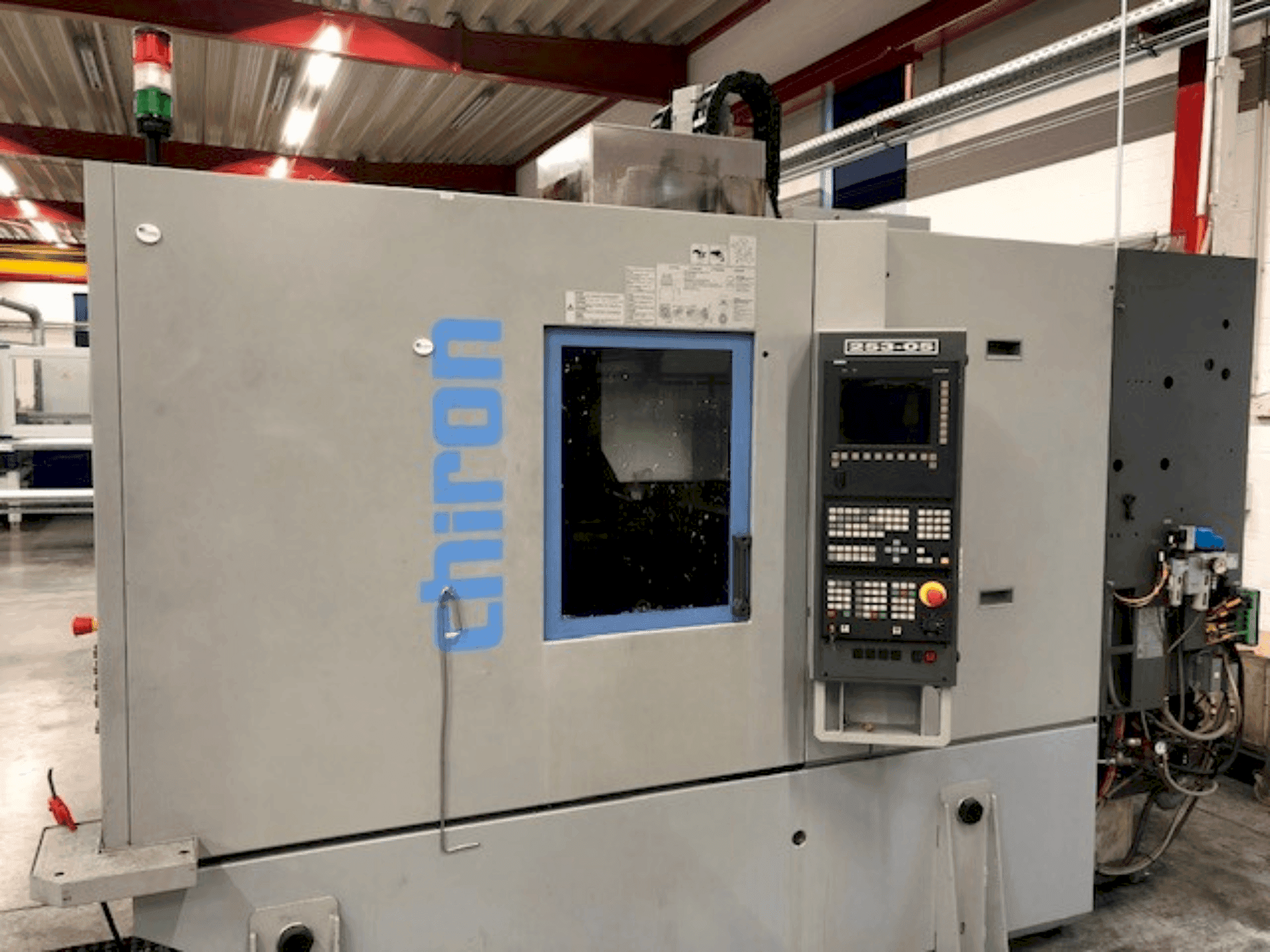Prikaz stroja CHIRON FZ 12 KW HIGH-SPEED sprijeda