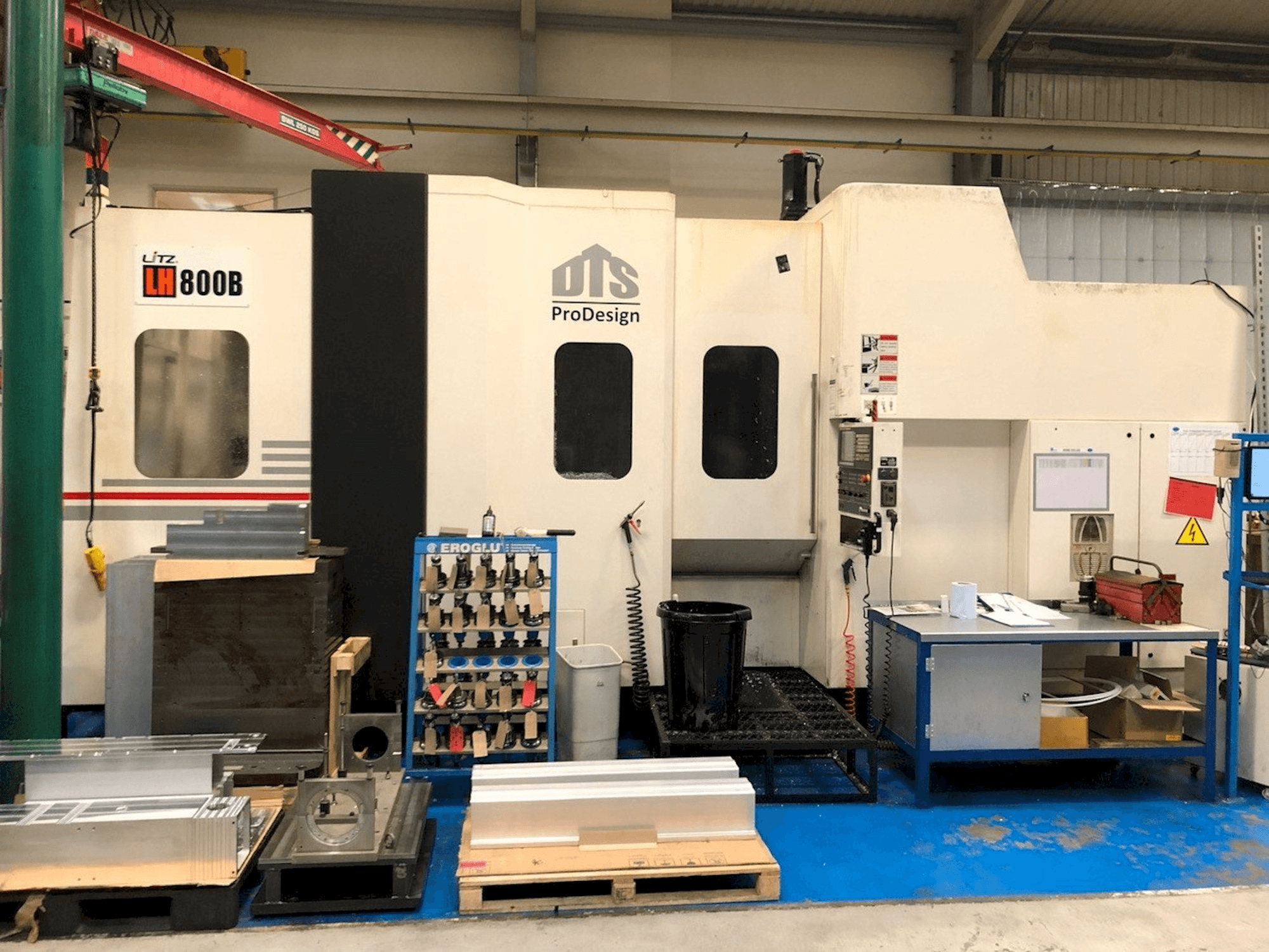 Prikaz stroja Litz LH-800B sprijeda