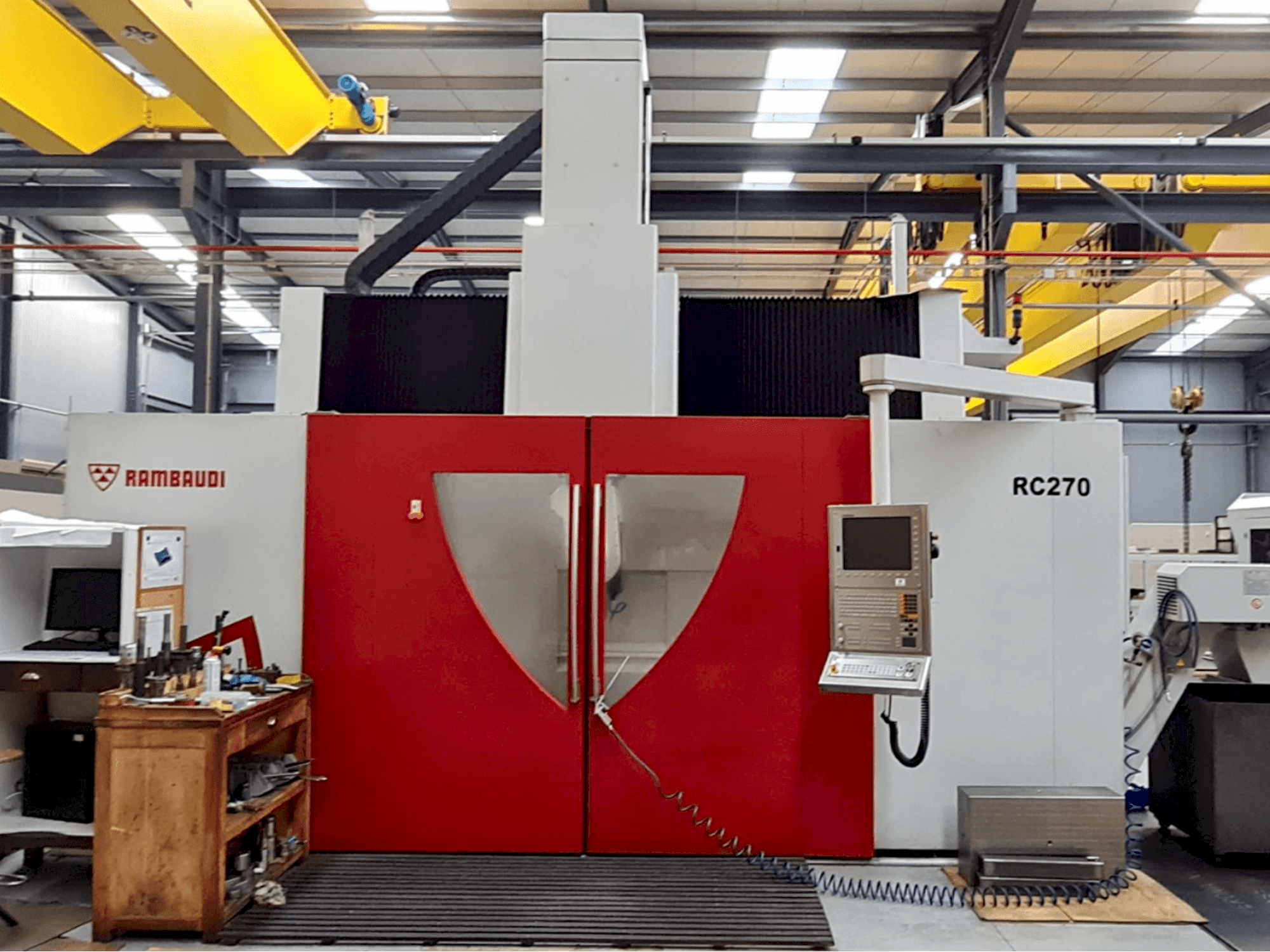 Prikaz stroja Rambaudi RC 270 sprijeda