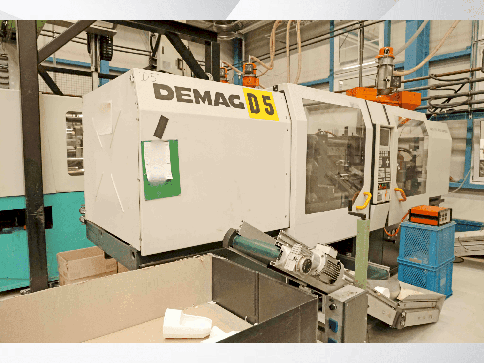 Prikaz stroja DEMAG Ergotech 110-430 NC 4 compact sprijeda