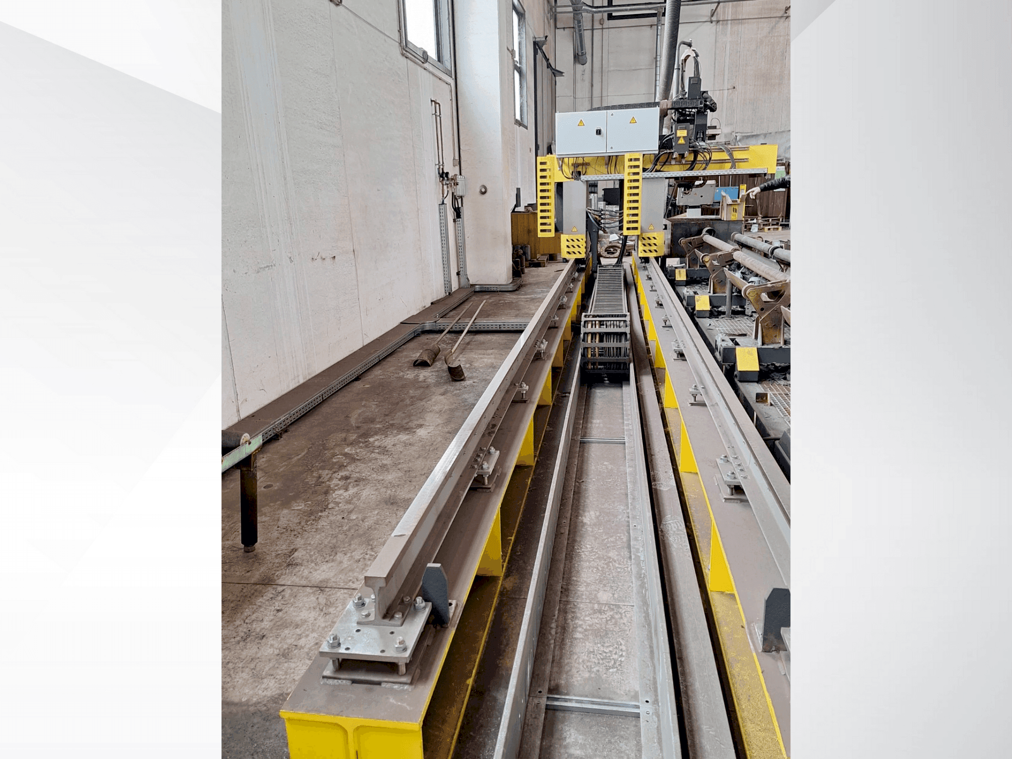 Prikaz stroja ESAB SUPRAREX 3100 sprijeda